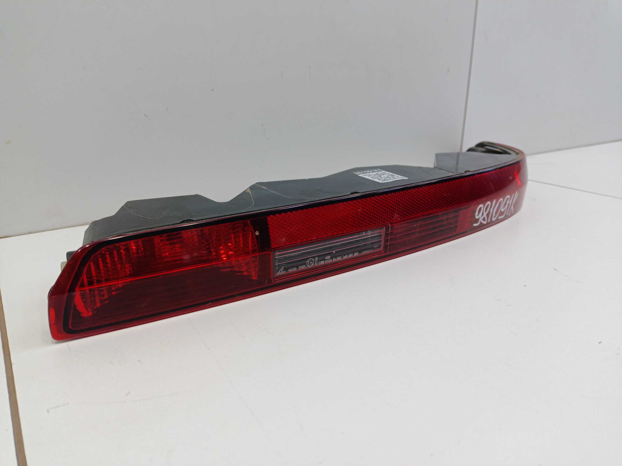 Фара ПТФ задняя правая Audi Q7 2