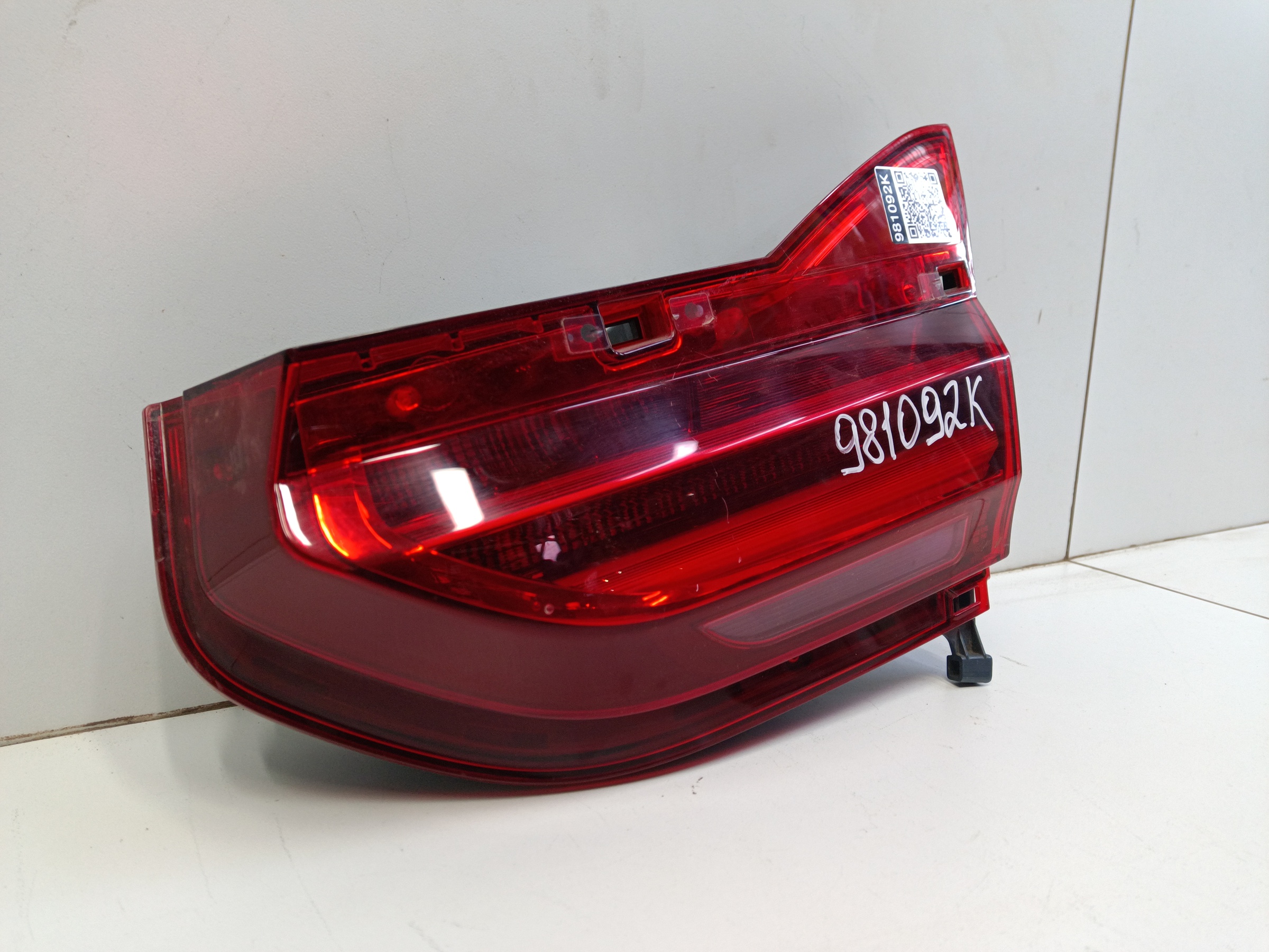 Фонарь задний правый внутренний BMW 7er G11