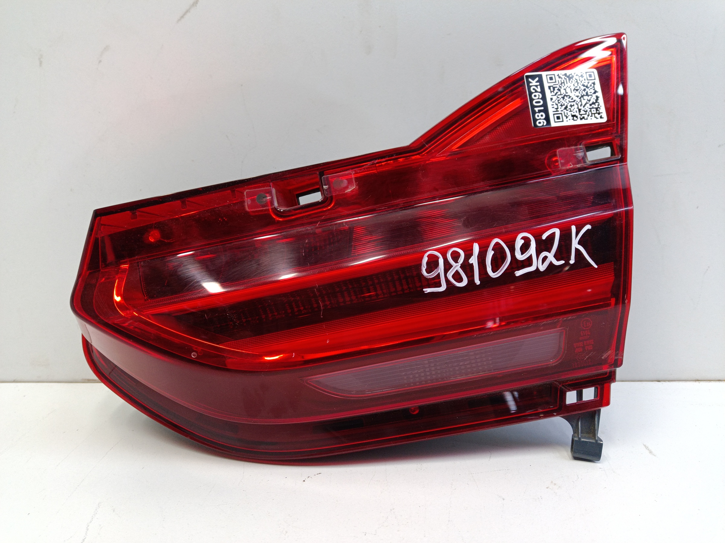 Фонарь задний правый внутренний BMW 7er G11