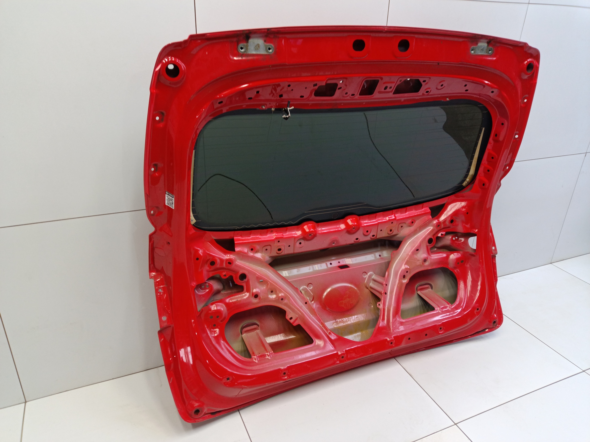 Крышка багажника Geely Coolray