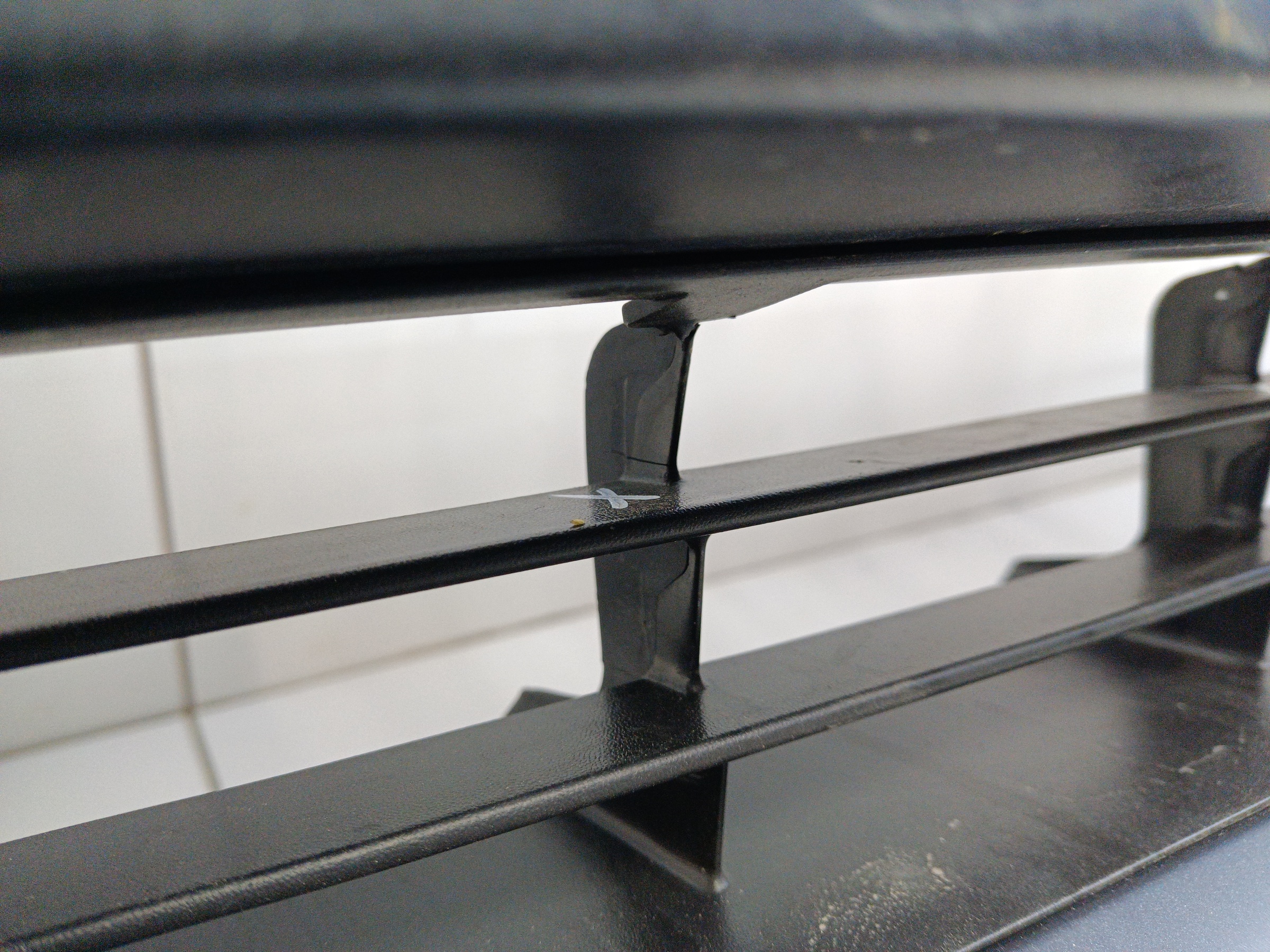 Решетка радиатора Toyota Hilux 8 Restail