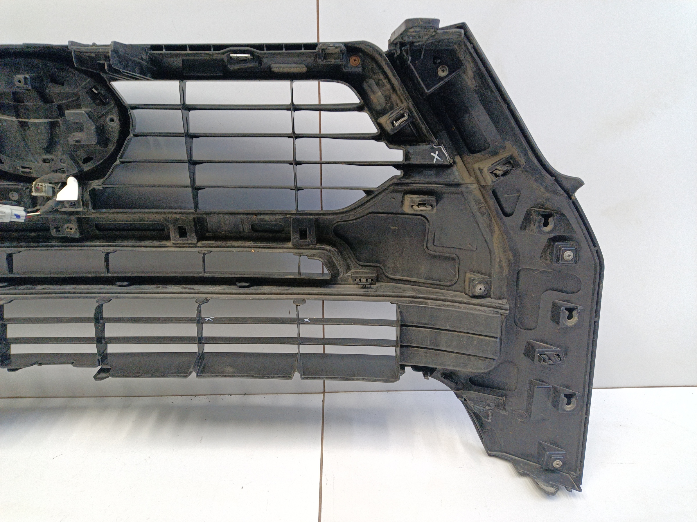 Решетка радиатора Toyota Hilux 8 Restail