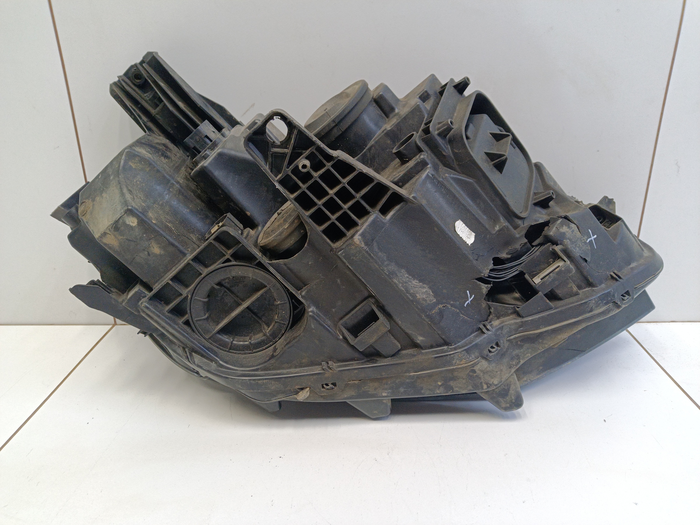 Фара передняя левая Volkswagen Passat B8 Restail LED