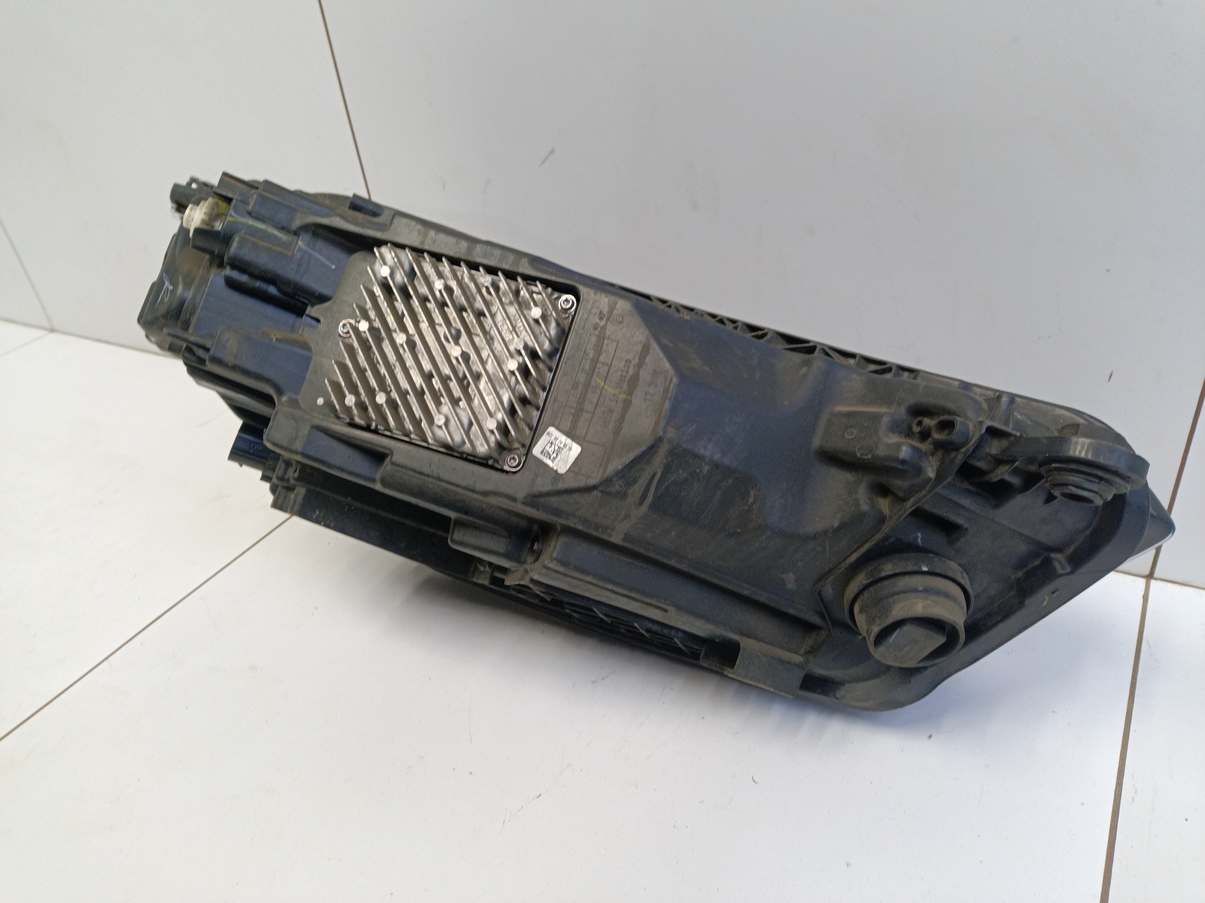 Фара передняя левая Audi Q5 2 LED