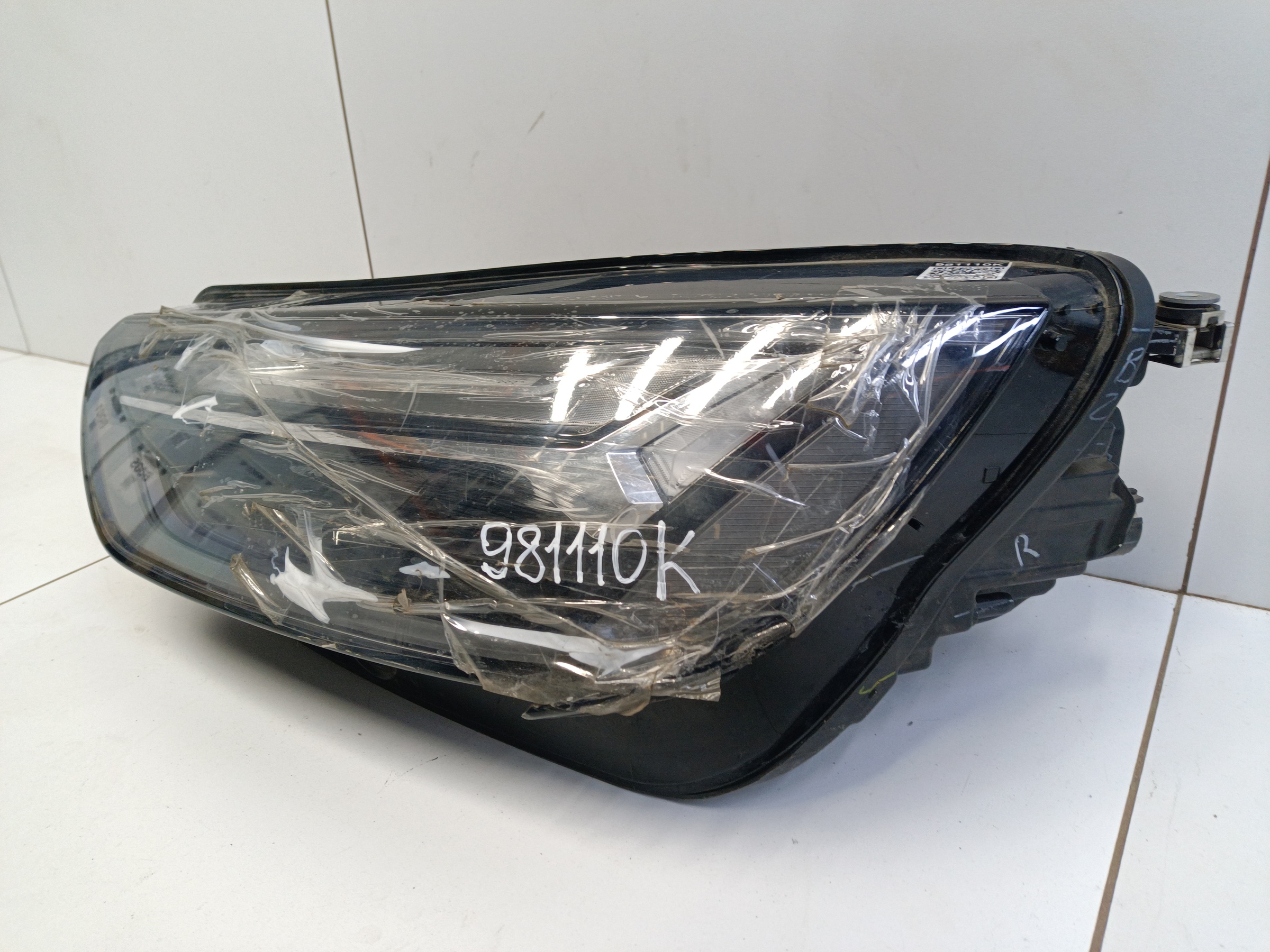 Фара передняя левая Audi Q5 2 LED