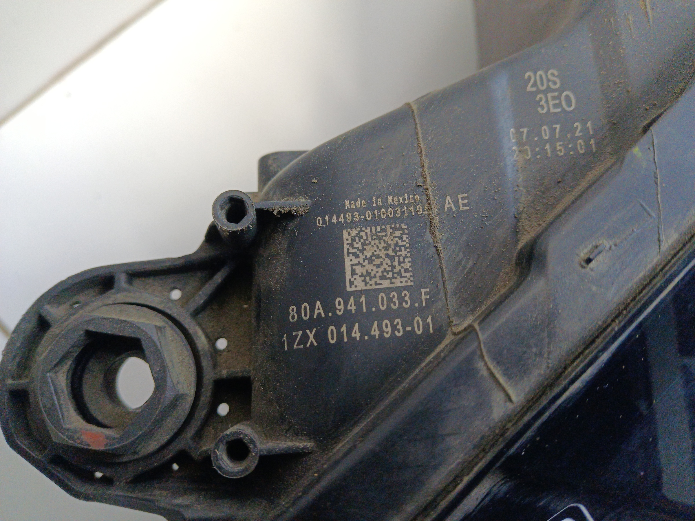 Фара передняя левая Audi Q5 2 LED