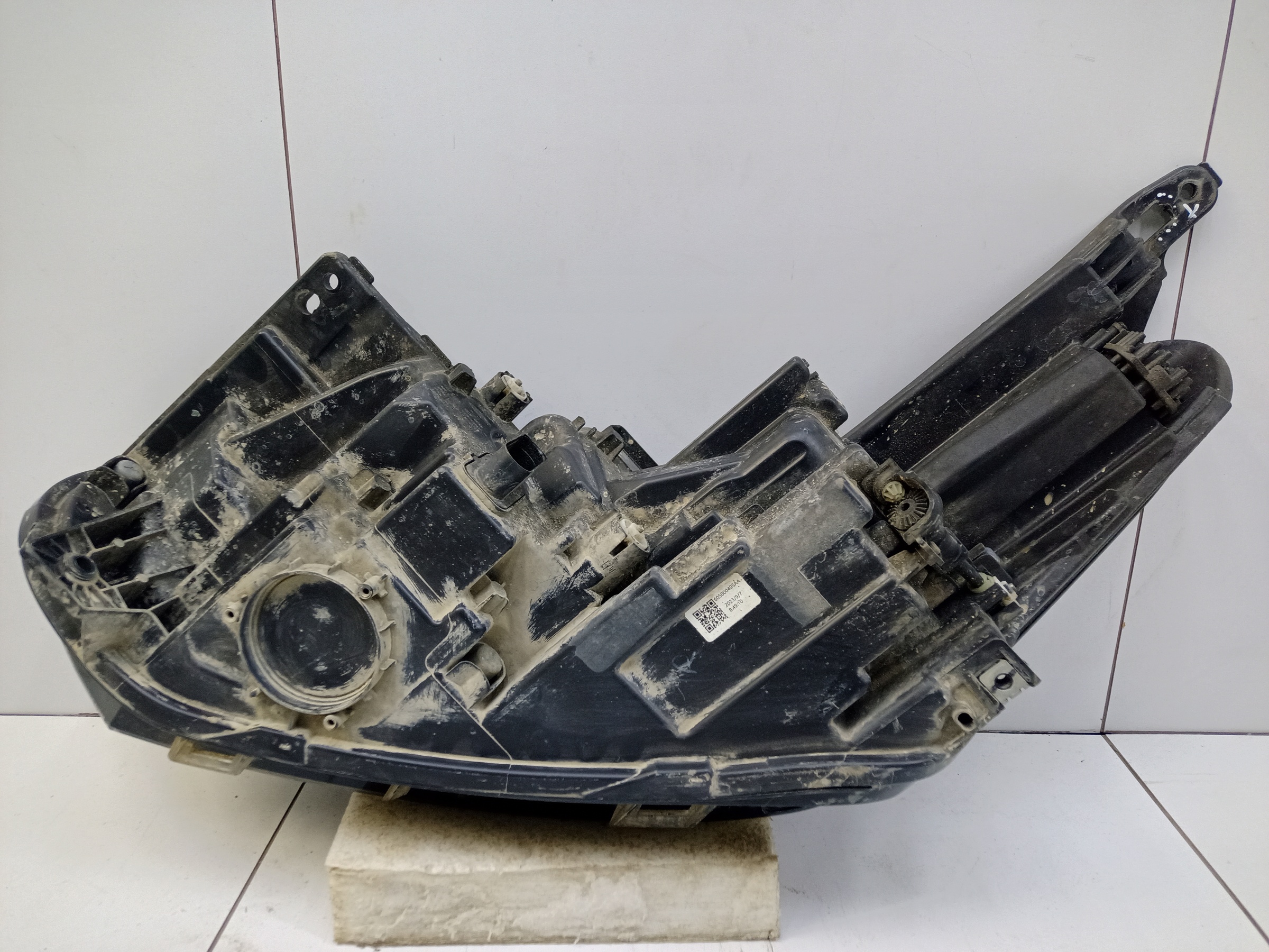 Фара передняя правая Exeed VX LED