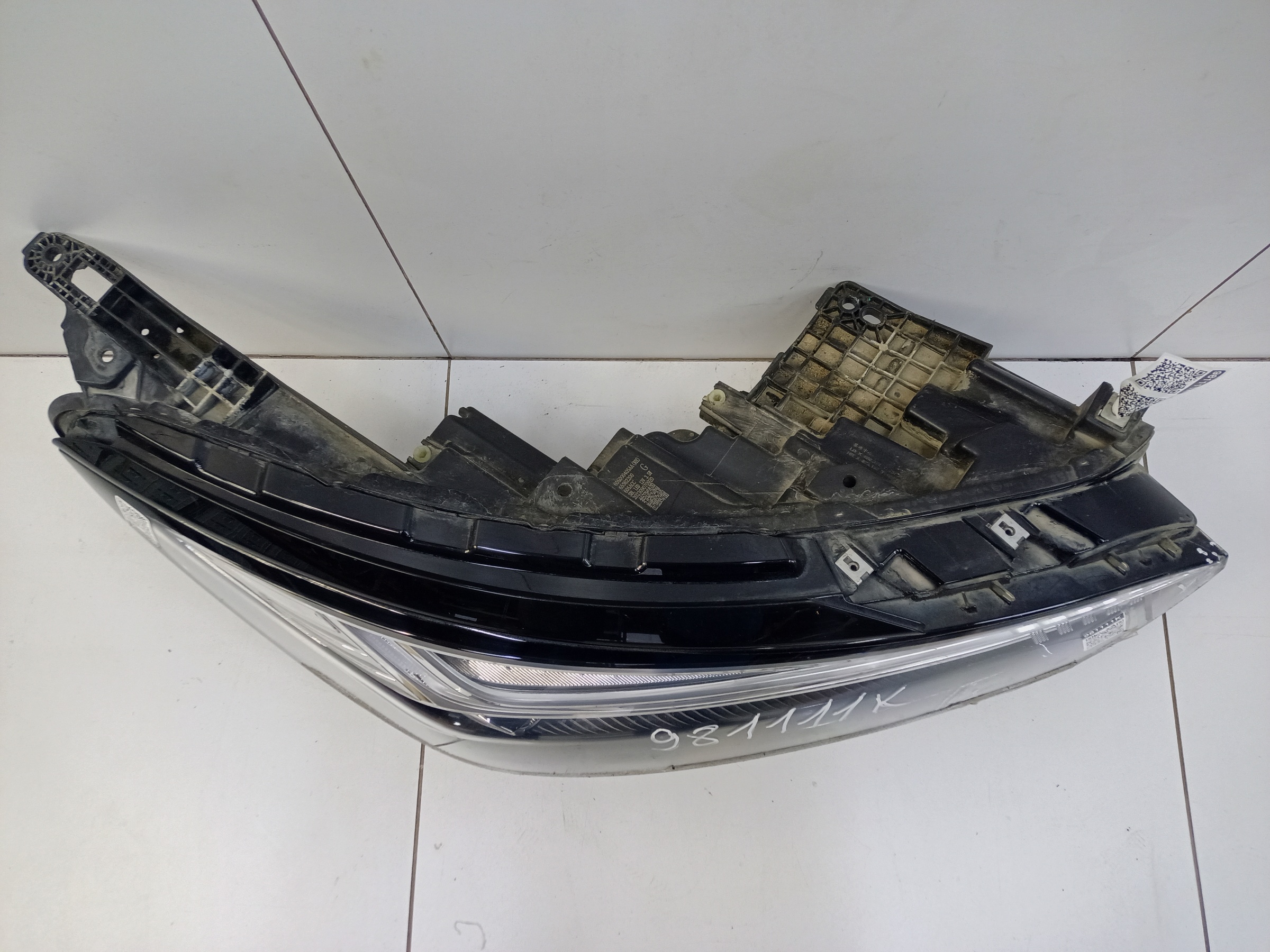 Фара передняя правая Exeed VX LED