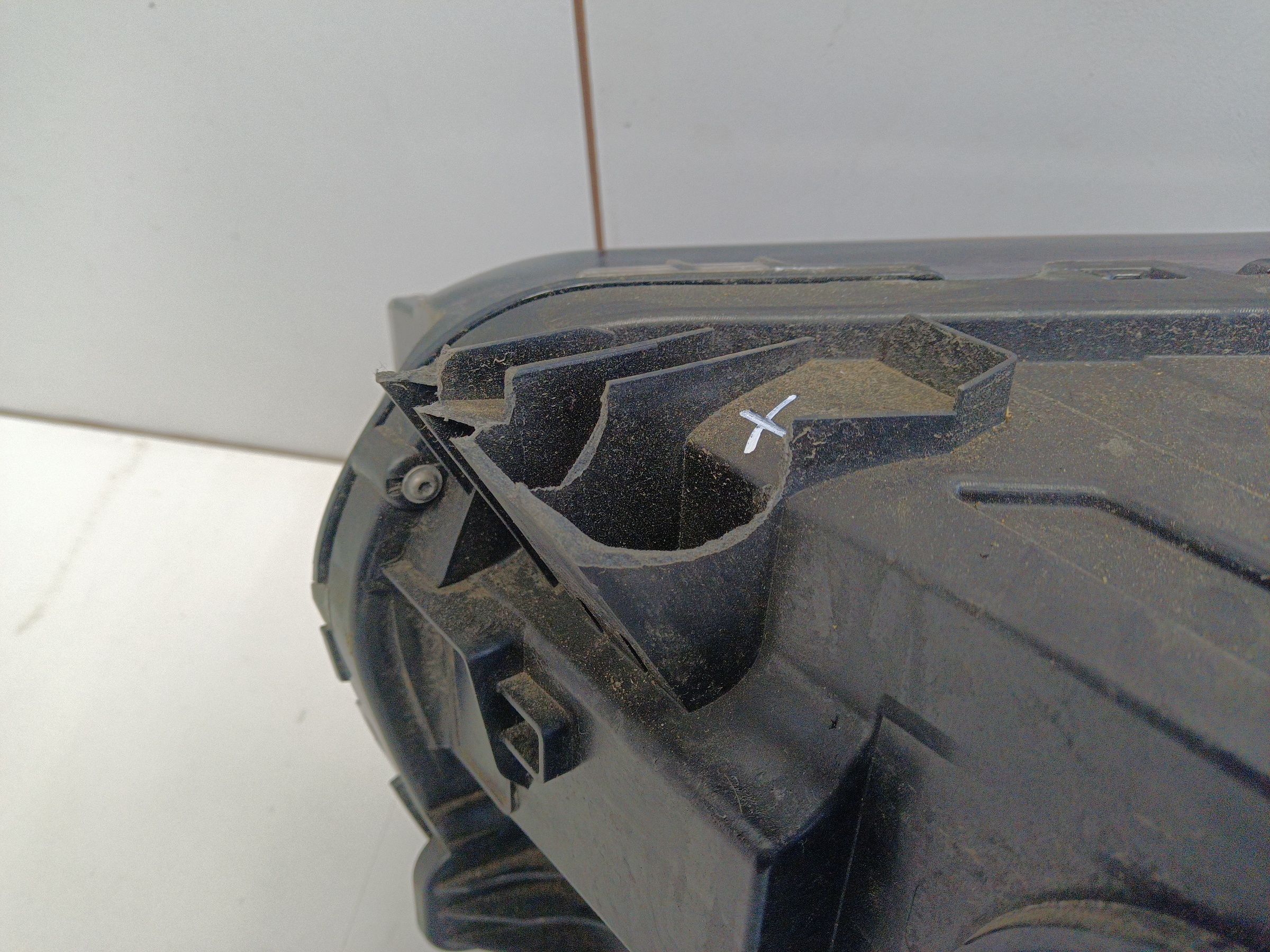 Фара передняя правая Geely Monjaro LED