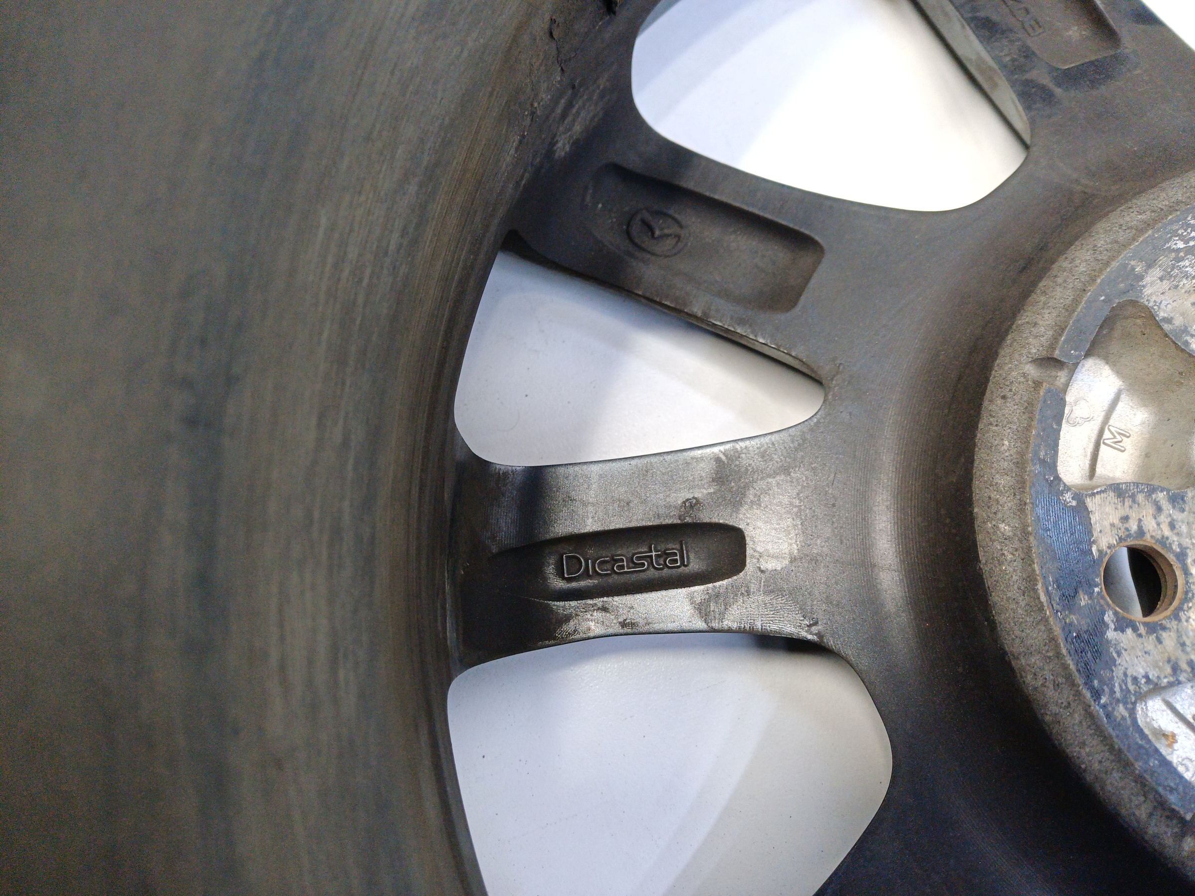 Диск колеса литой Mazda CX-4 Restail R17