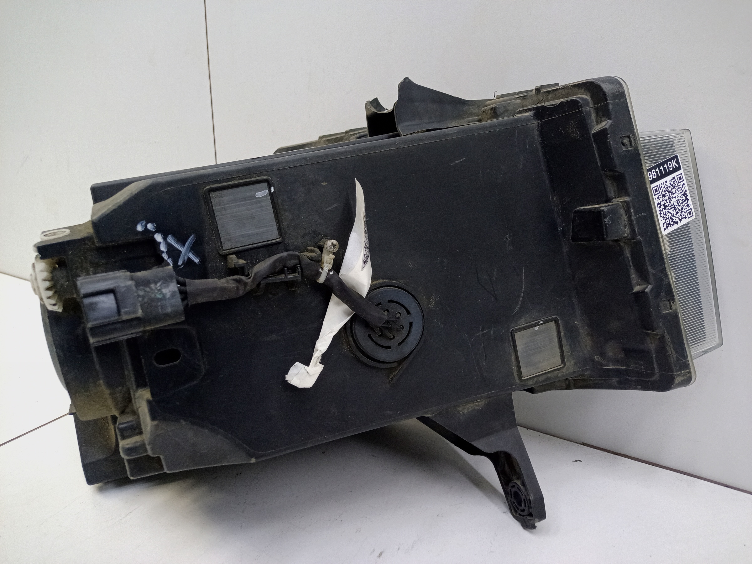 Фара передняя левая Москвич 3 галоген линза