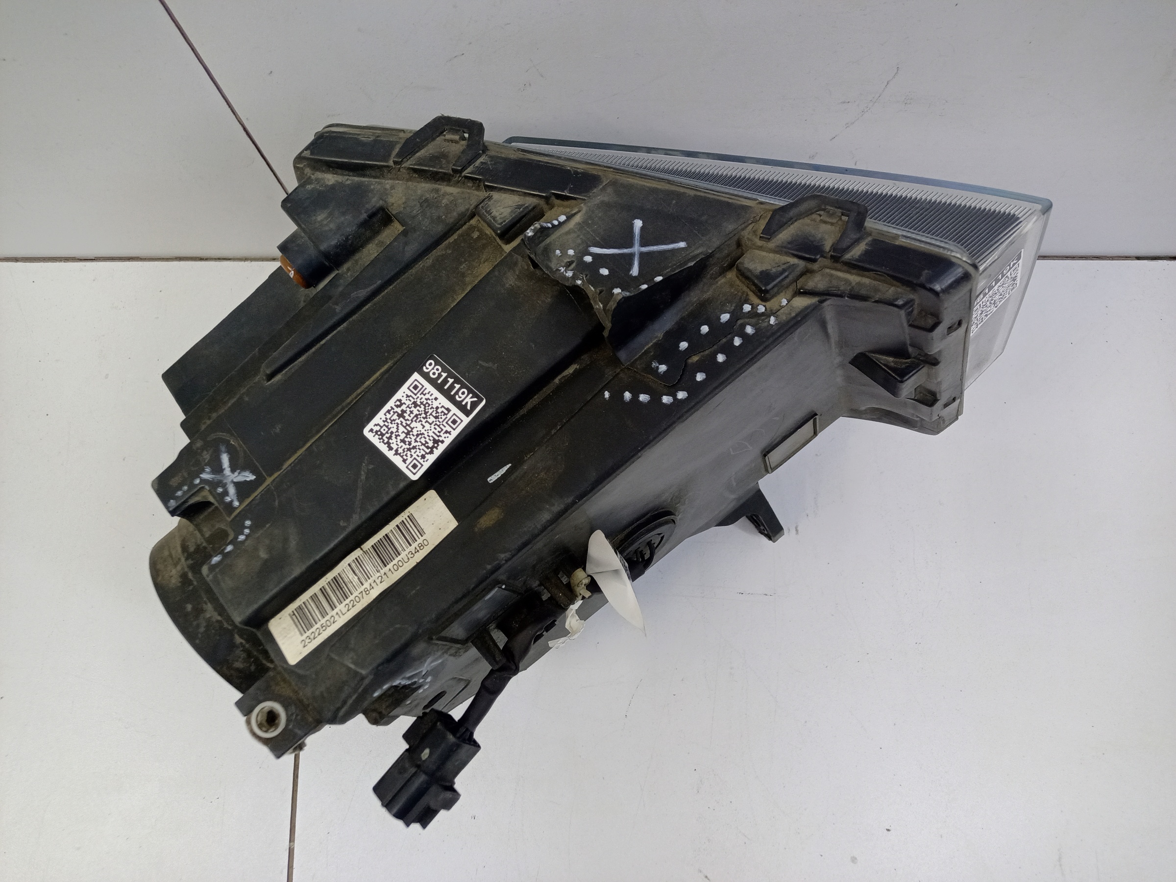 Фара передняя левая Москвич 3 галоген линза