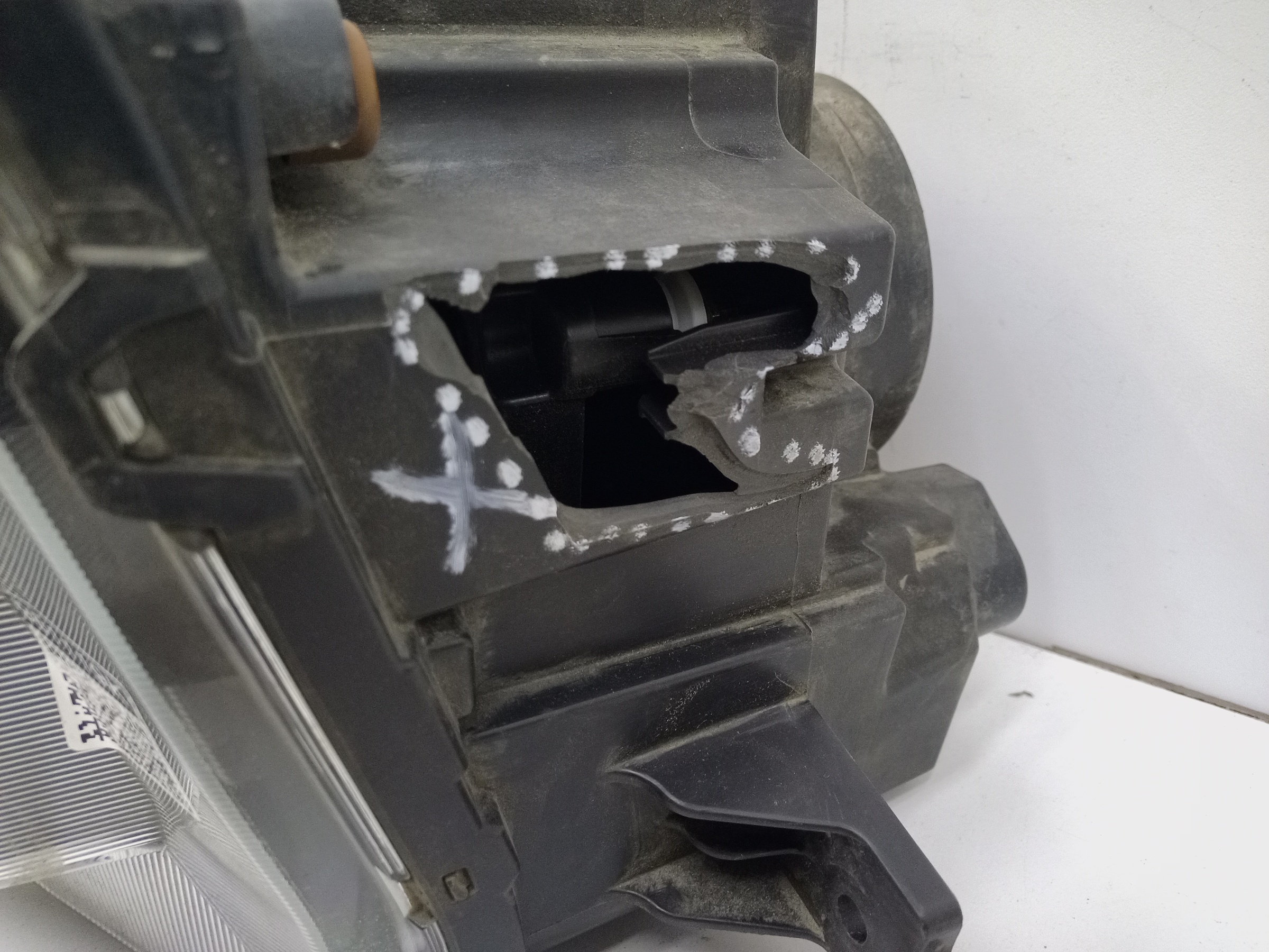 Фара передняя левая Москвич 3 галоген линза