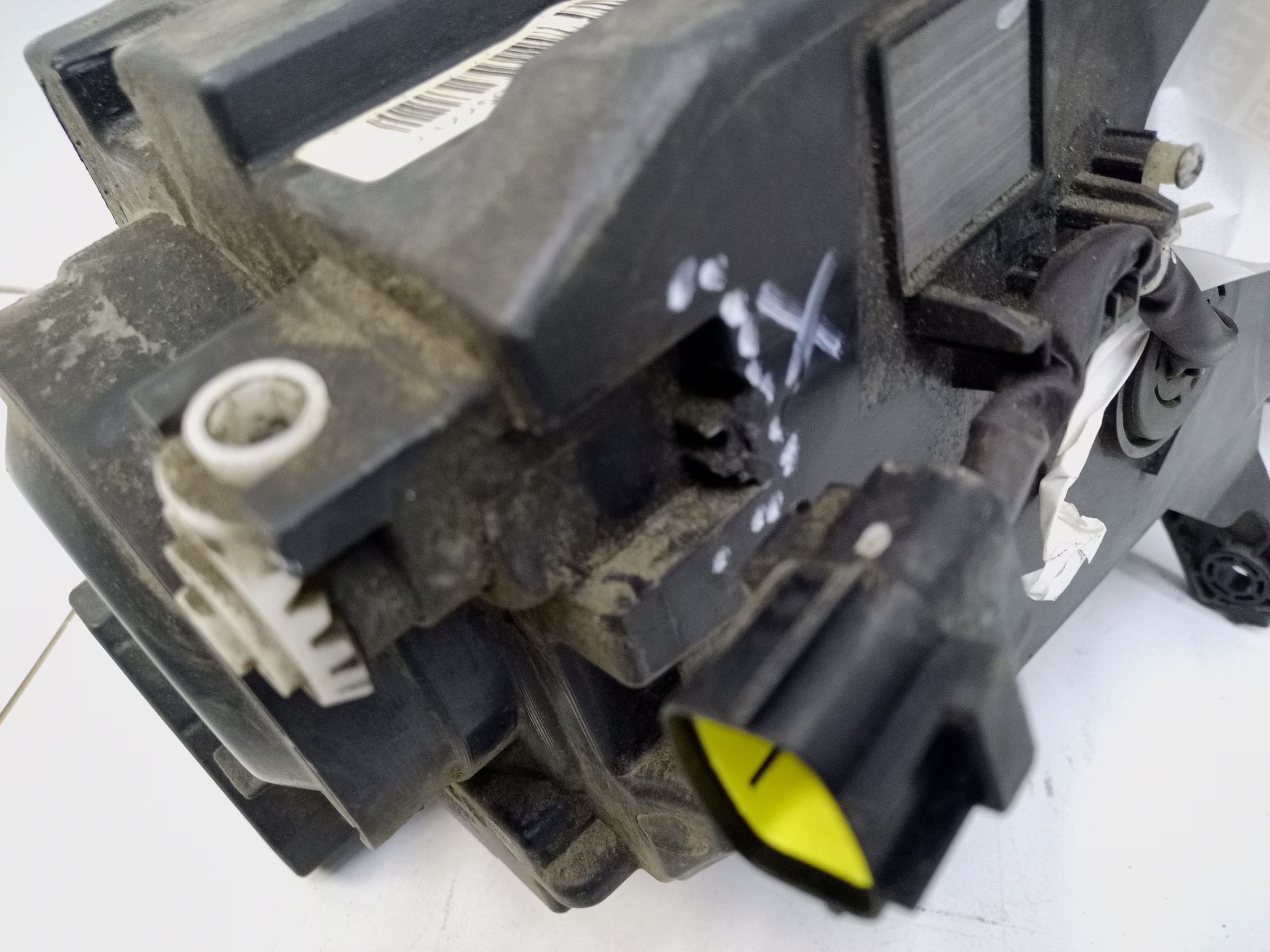 Фара передняя левая Москвич 3 галоген линза