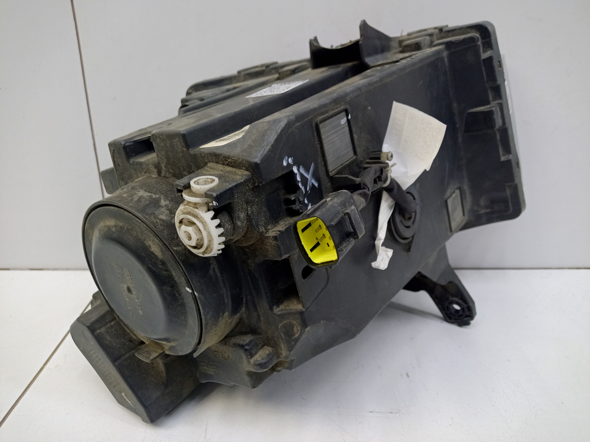 Фара передняя левая Москвич 3 галоген линза