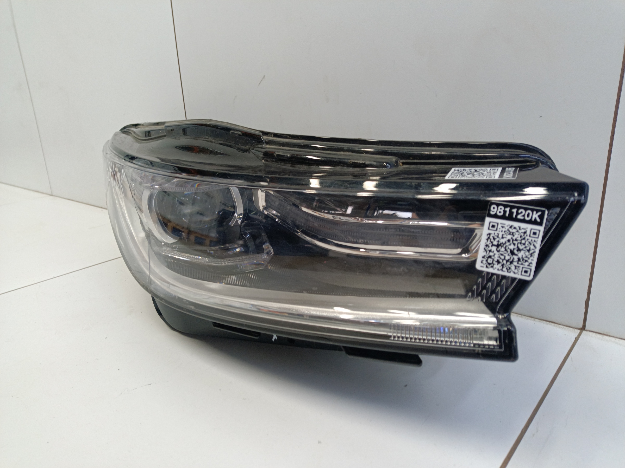 Фара передняя правая Exeed TXL Restail LED