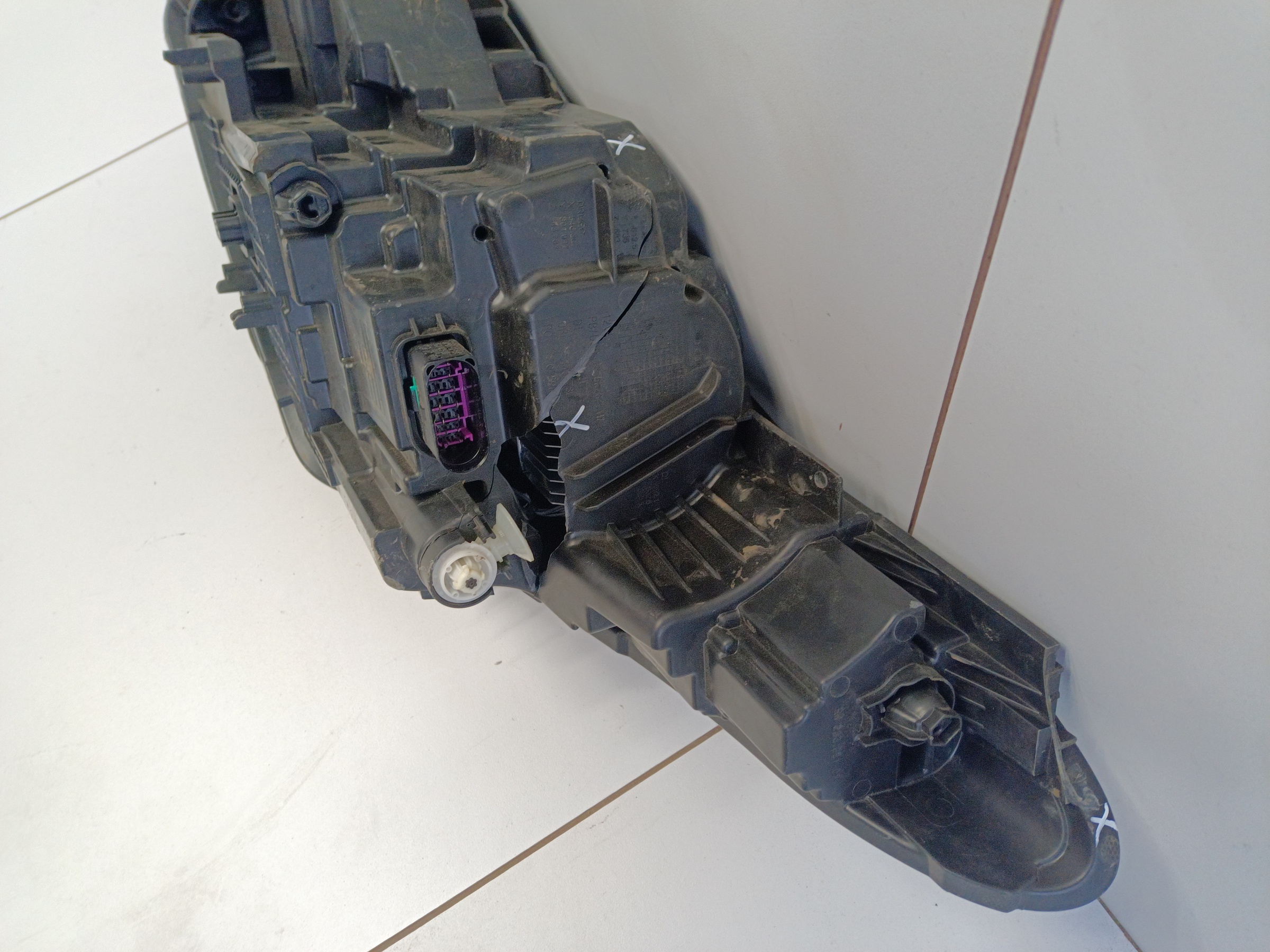 Фара передняя правая Exeed TXL Restail LED