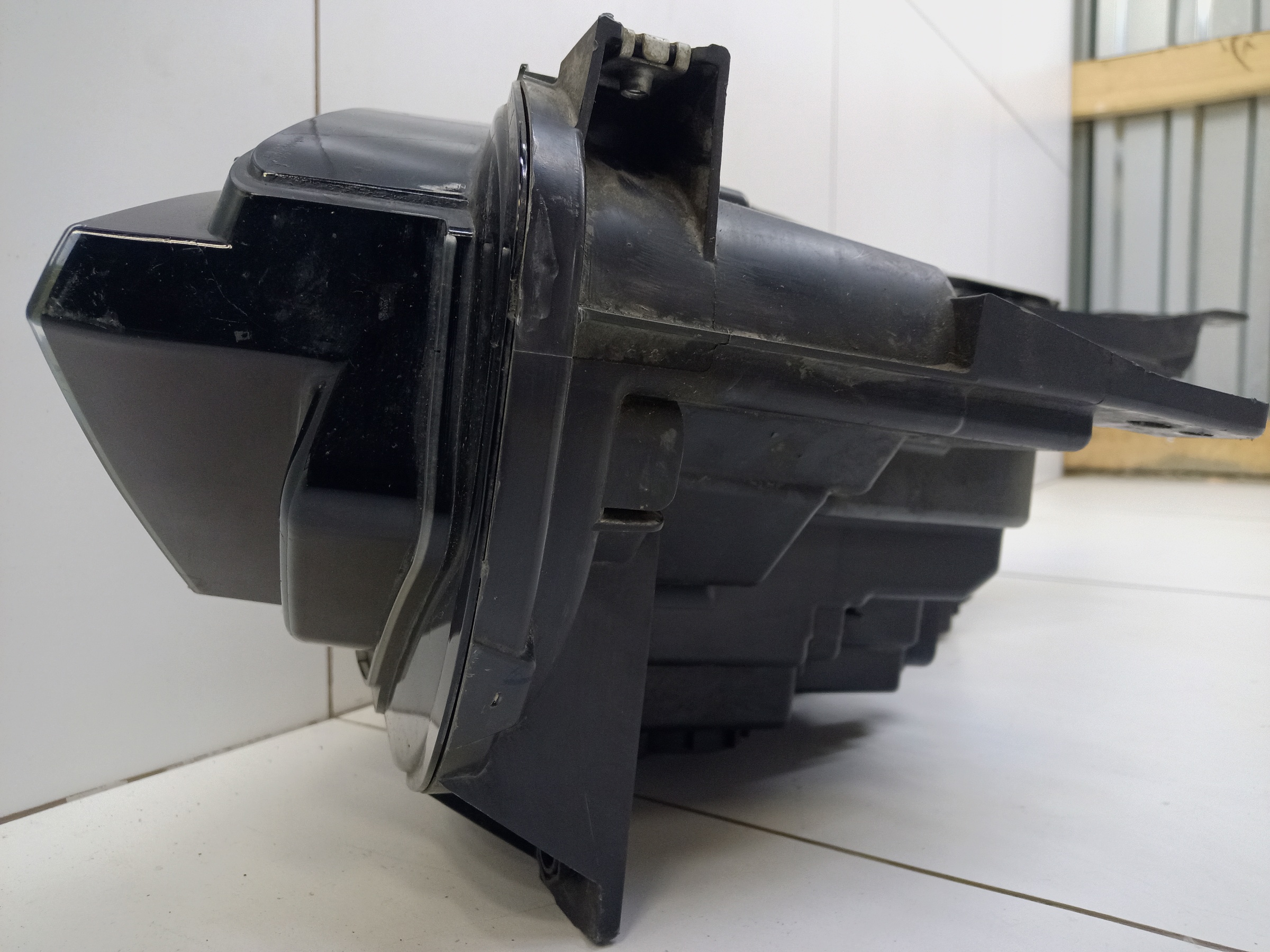 Фара передняя правая Exeed VX LED