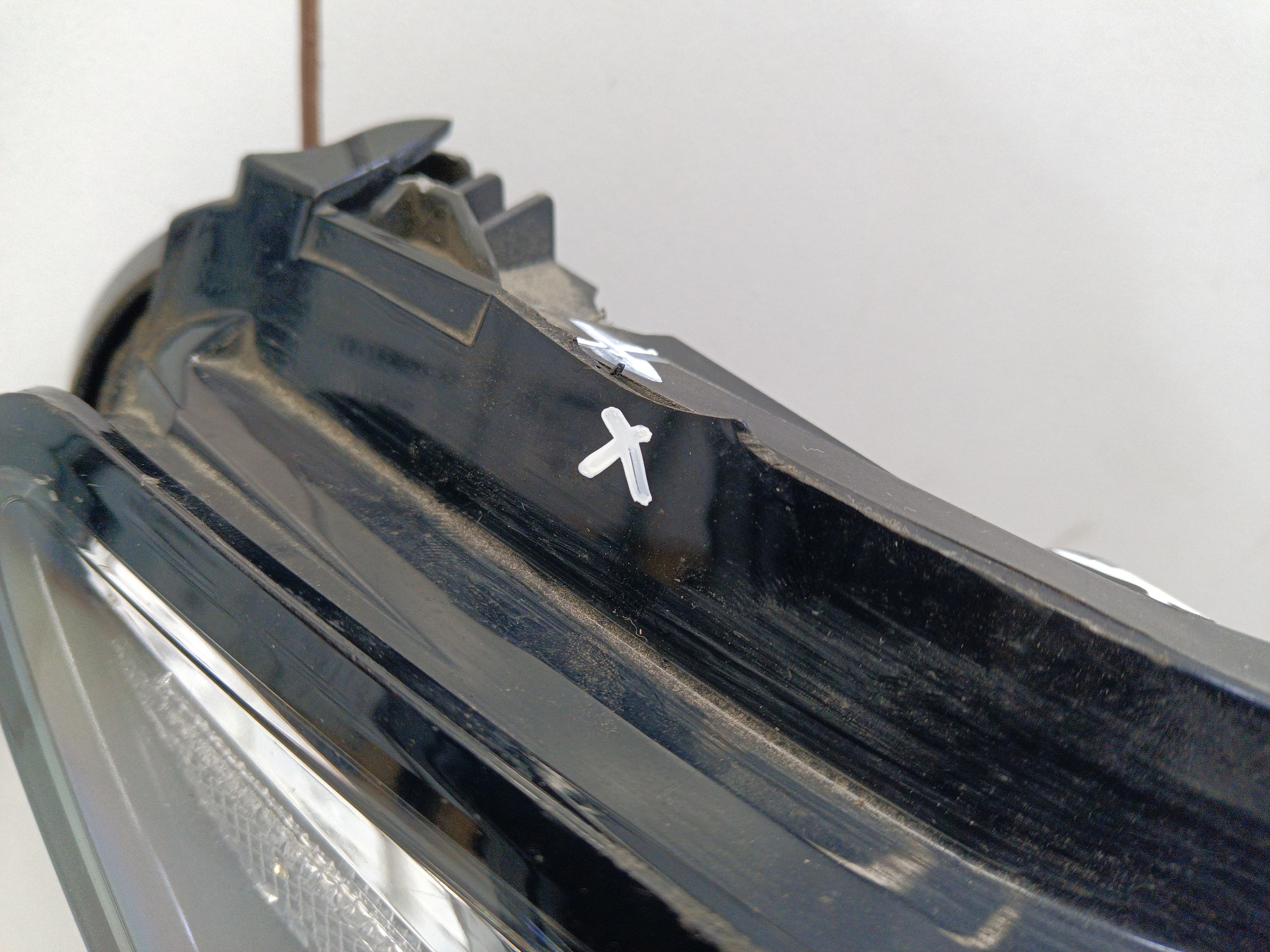 Фара передняя правая Toyota Camry V70 LED под 1 полосу