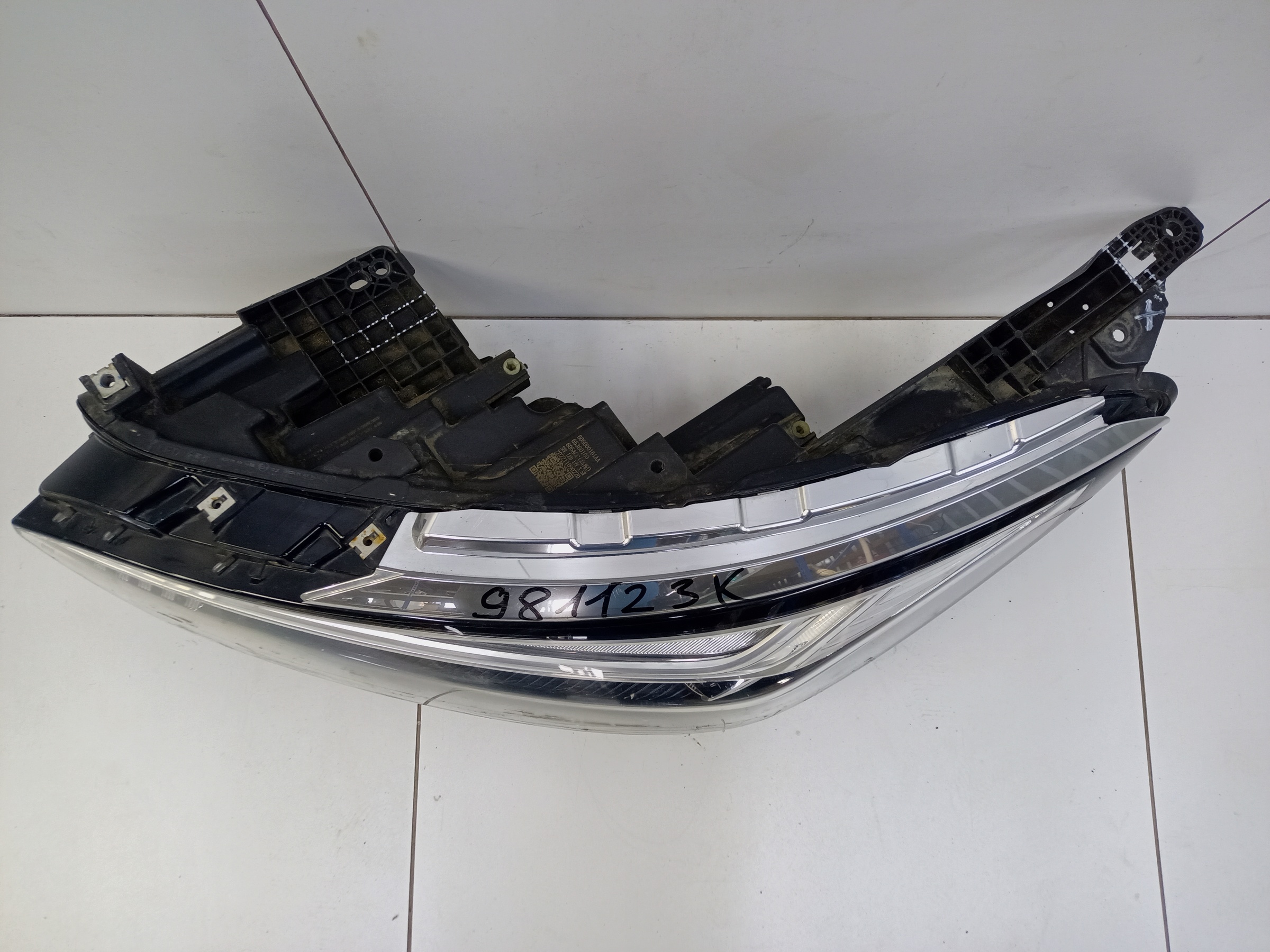 Фара передняя левая Exeed VX LED