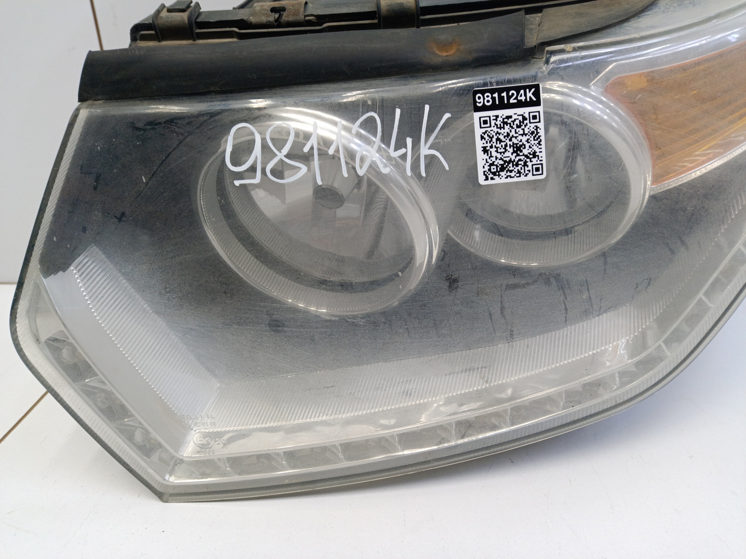 Фара передняя левая UAZ Patriot Restail 2 галоген с ДХО