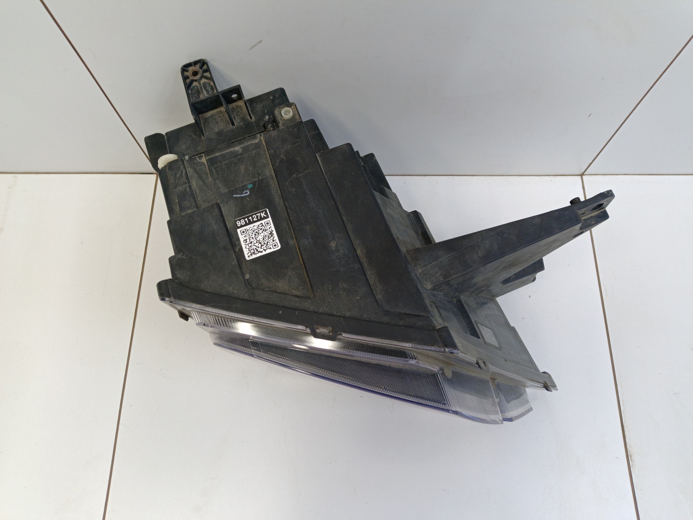 Фара передняя правая Jetour Dashing LED