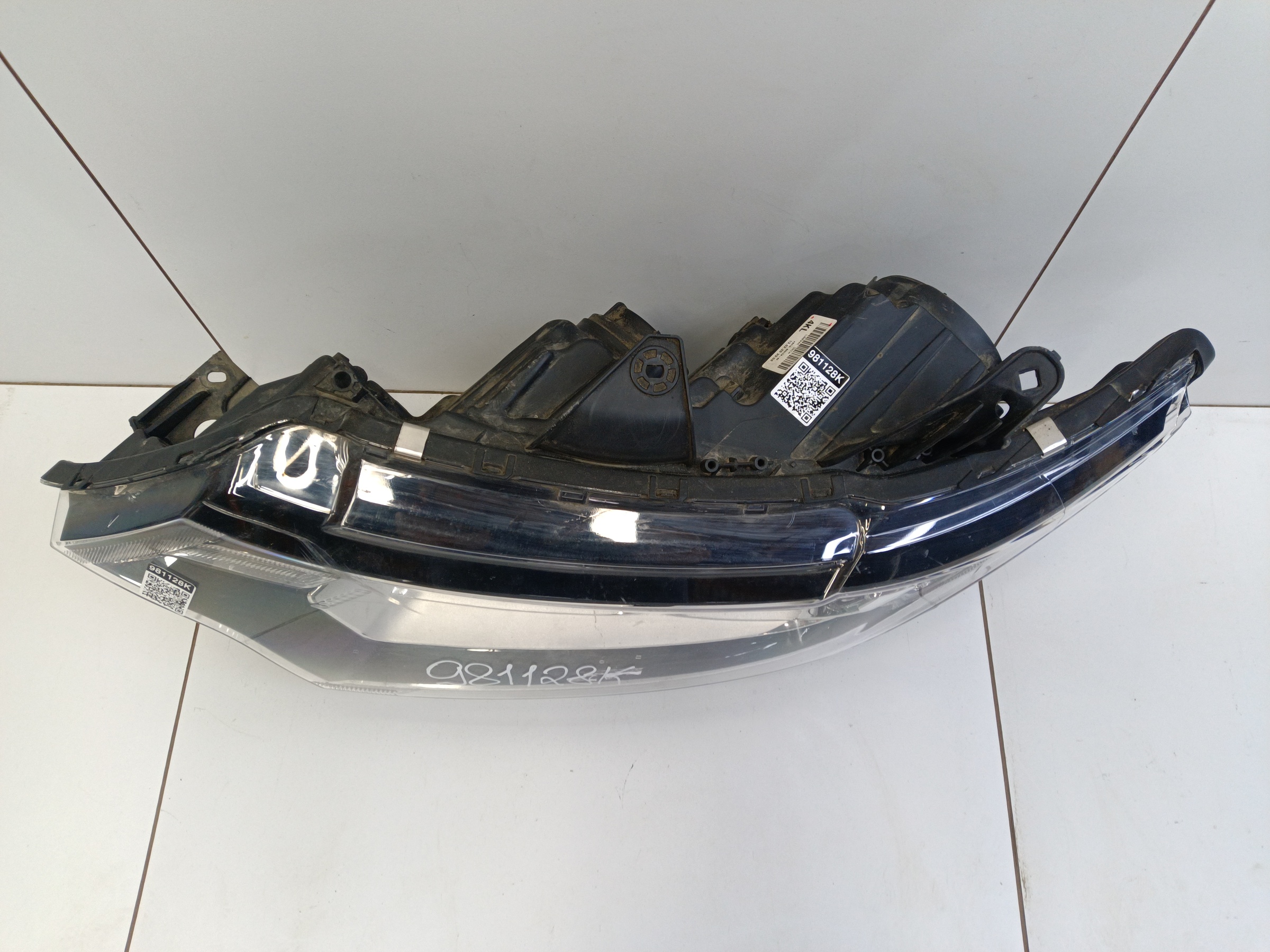 Фара передняя левая Mitsubishi Outlander 3 Restail 2 LED