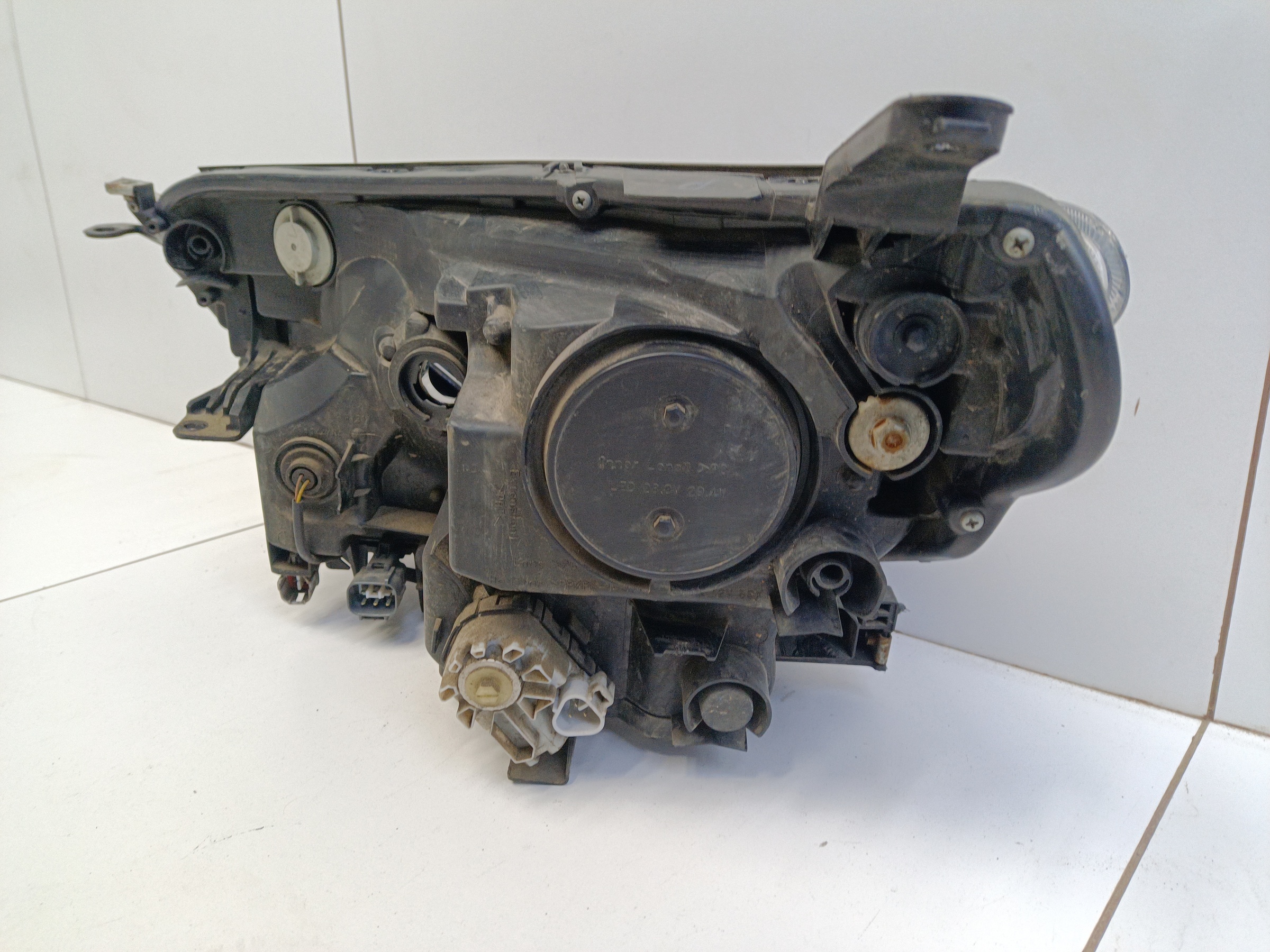 Фара передняя правая Toyota RAV4 CA40 Restail LED