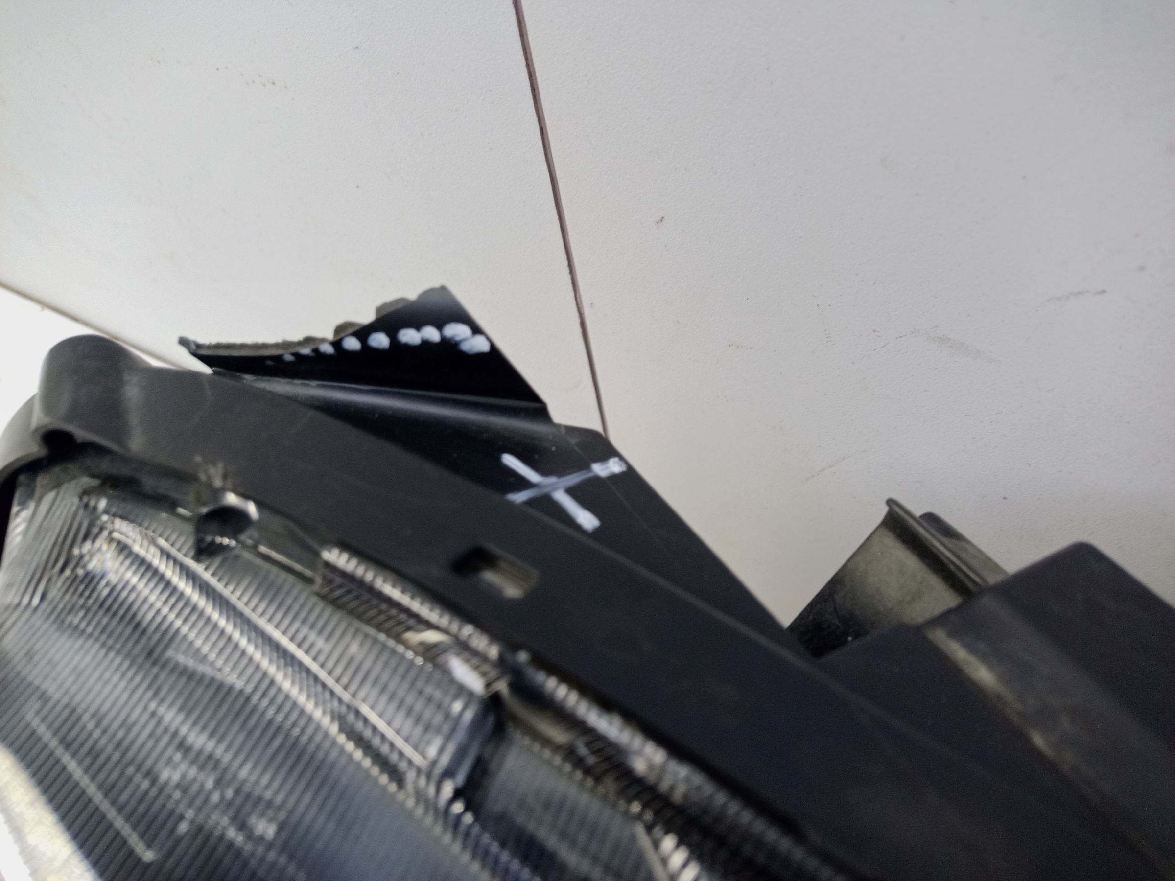 Фара передняя правая Haval Jolion LED