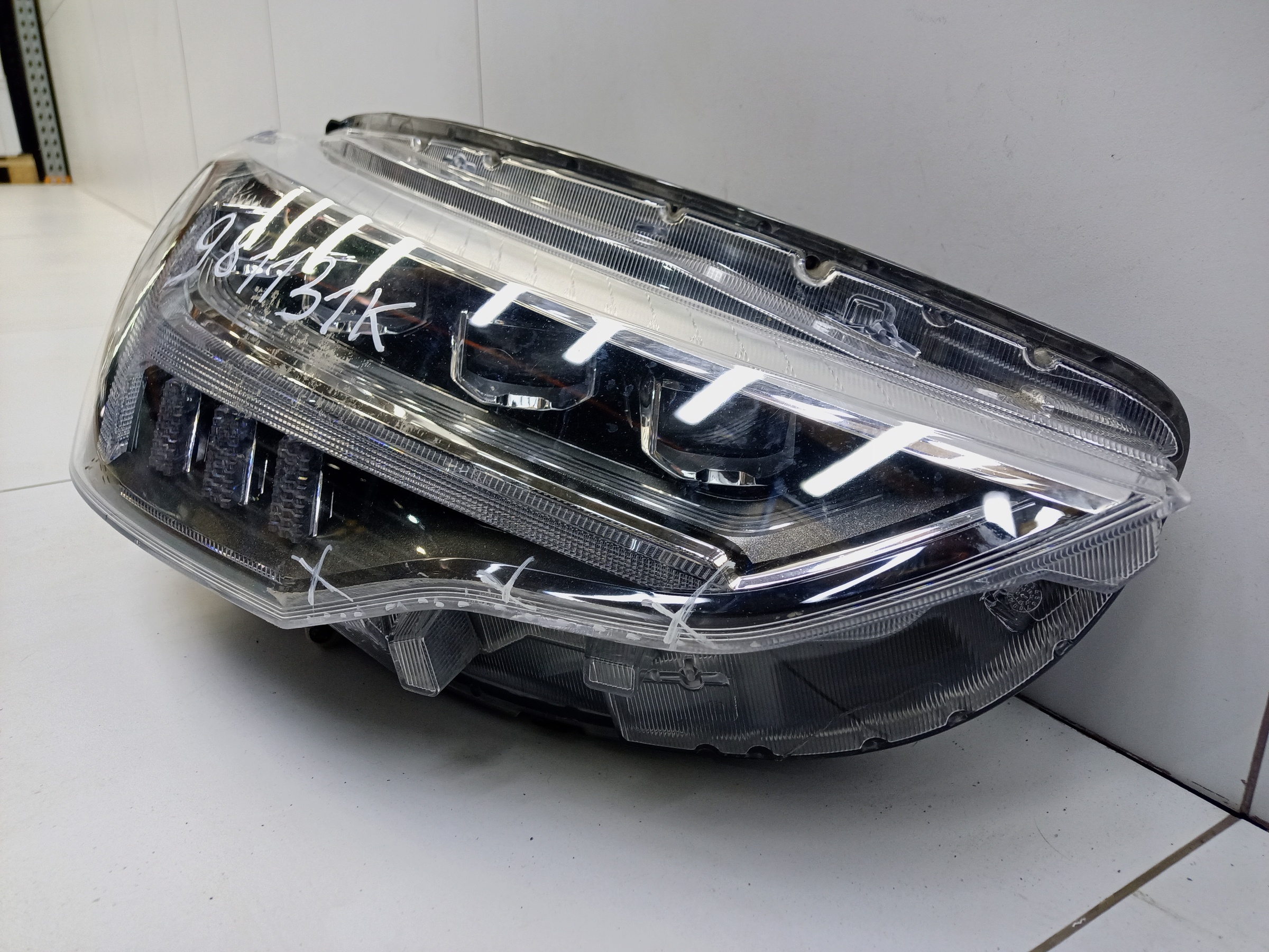 Фара передняя правая Haval Jolion LED