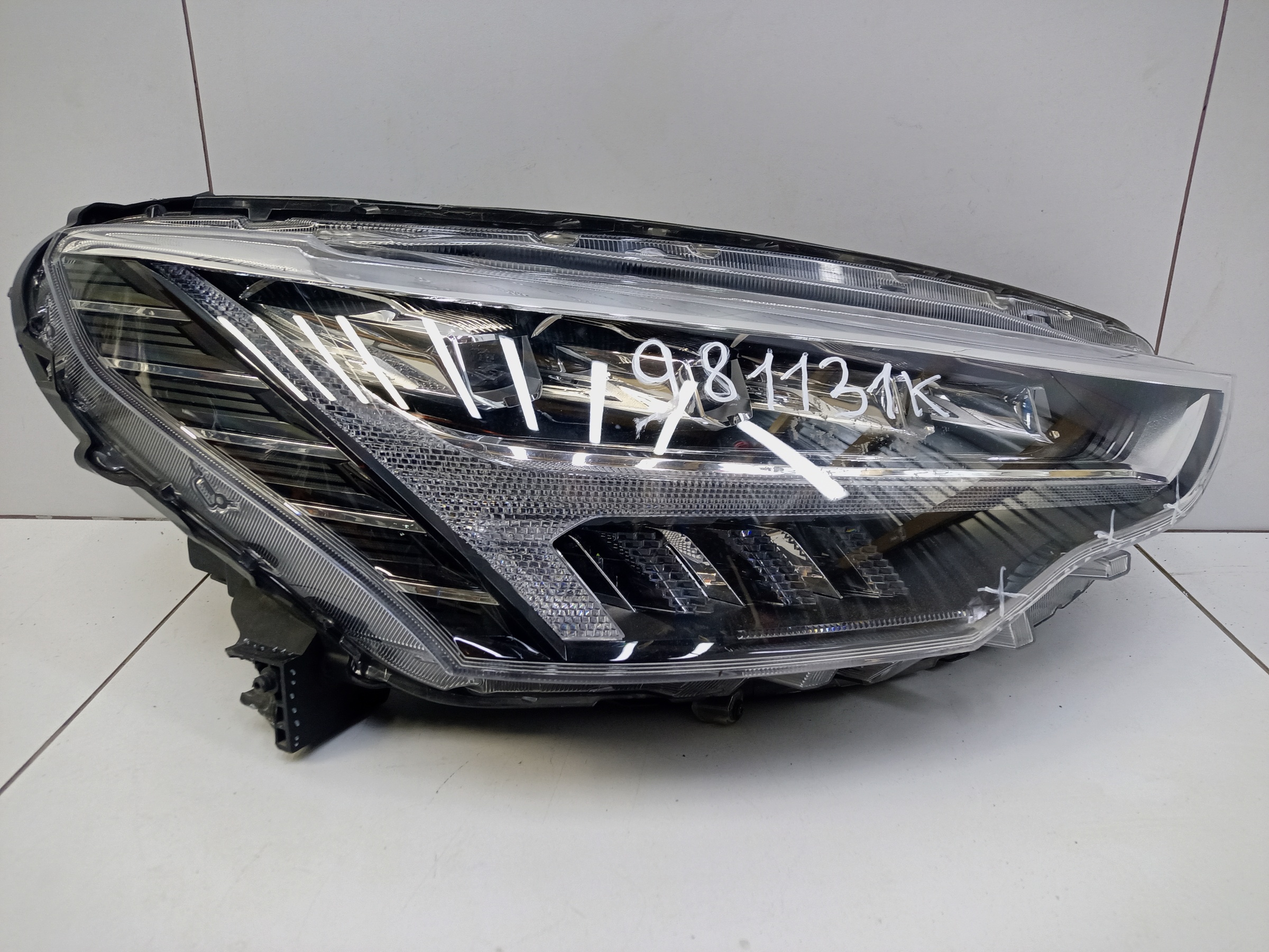 Фара передняя правая Haval Jolion LED