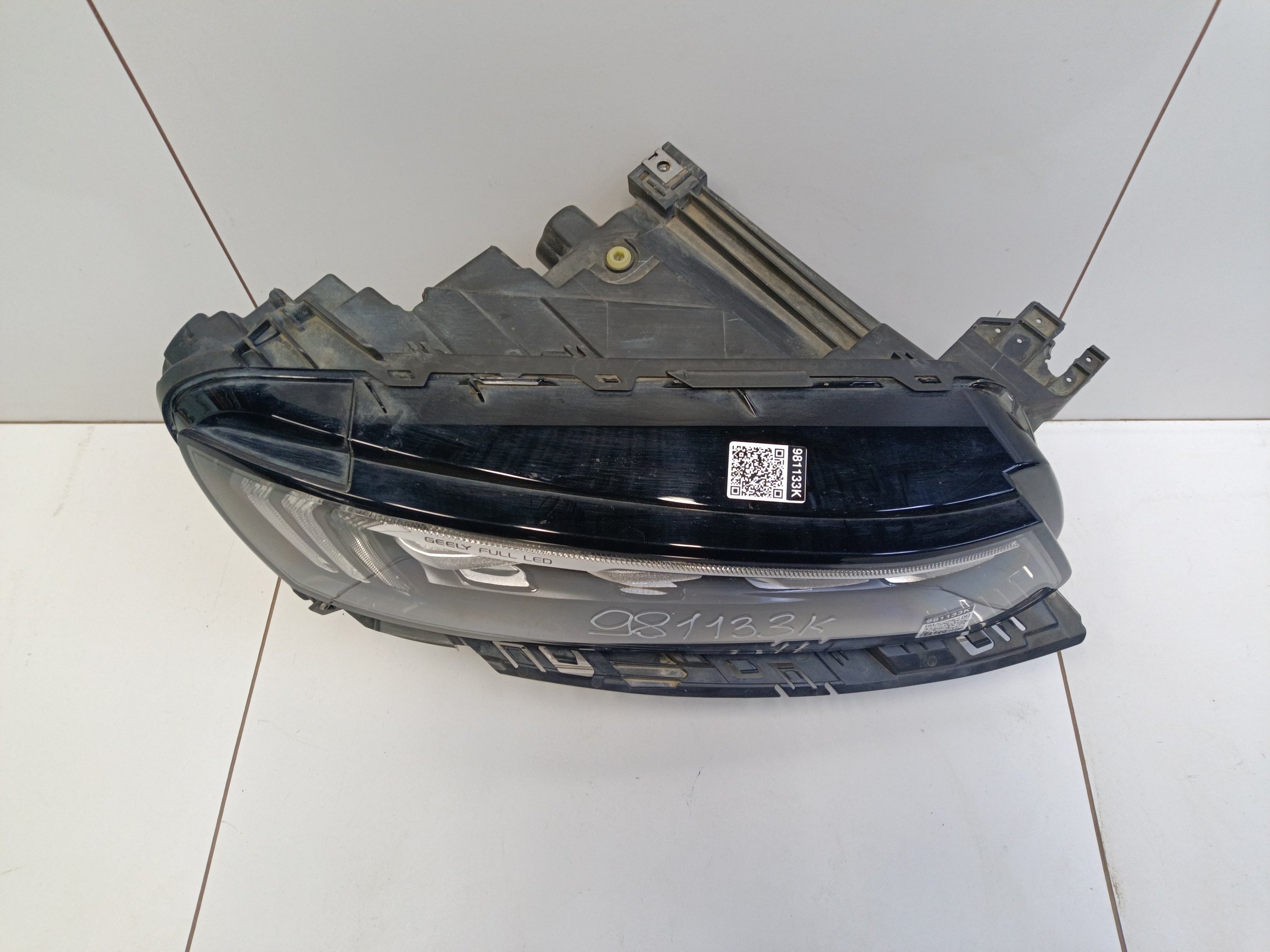 Фара передняя правая Geely Tugella Full LED