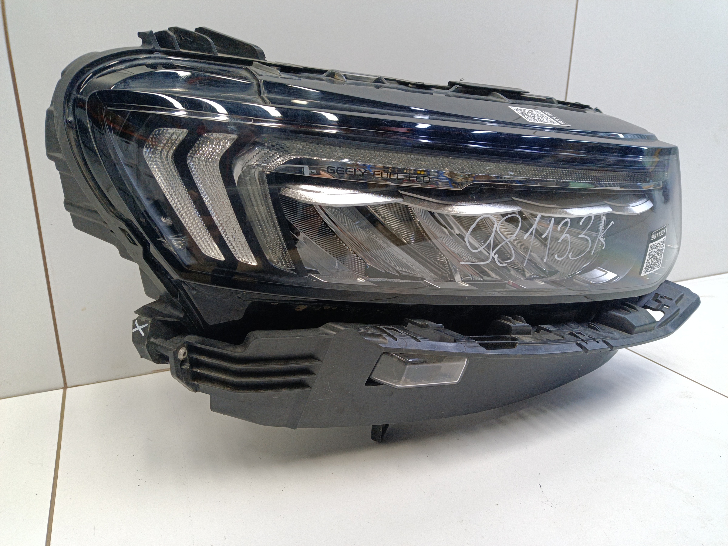 Фара передняя правая Geely Tugella Full LED