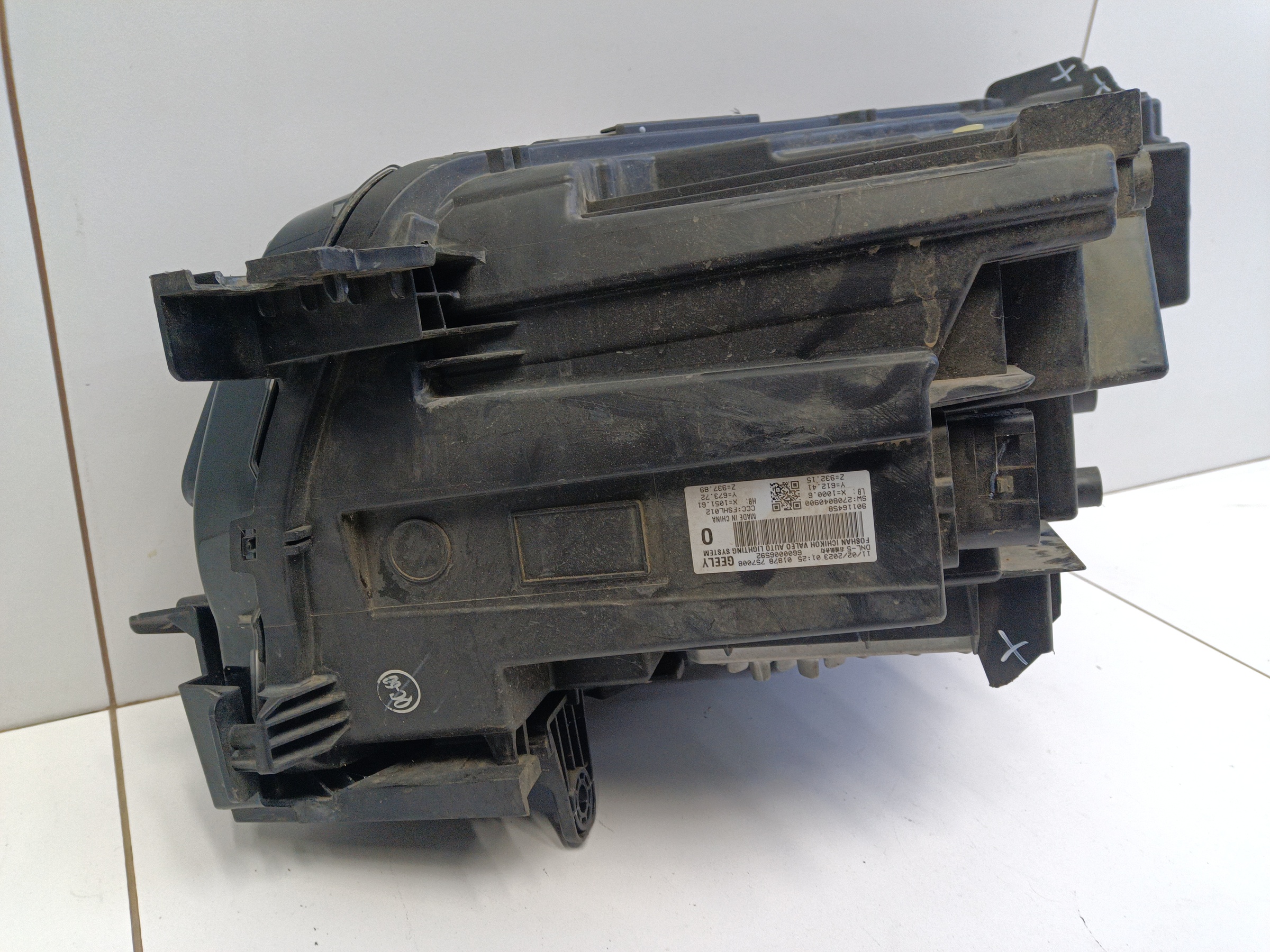 Фара передняя правая Geely Tugella Full LED