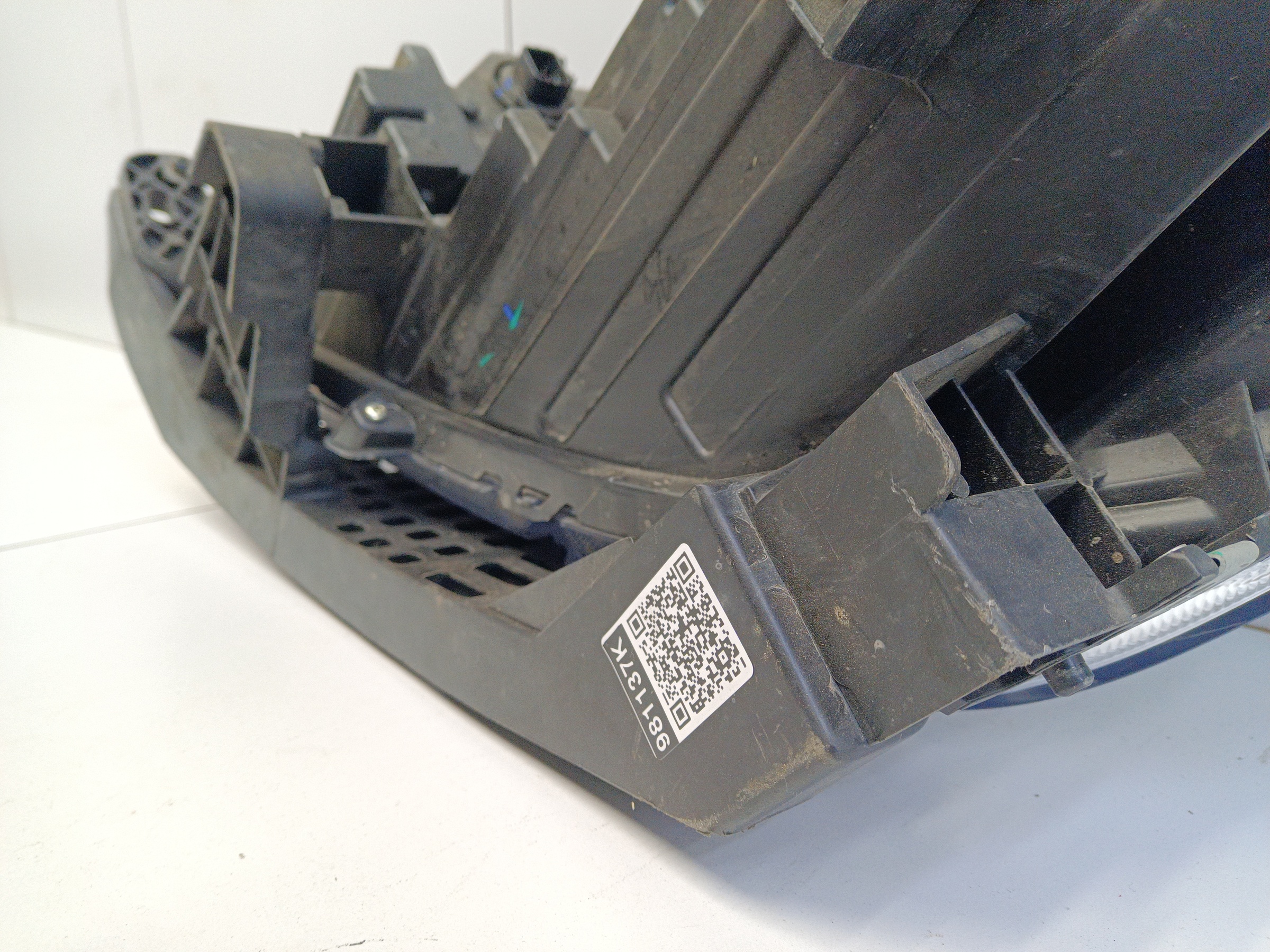 Фара передняя правая Haval M6 2 LED