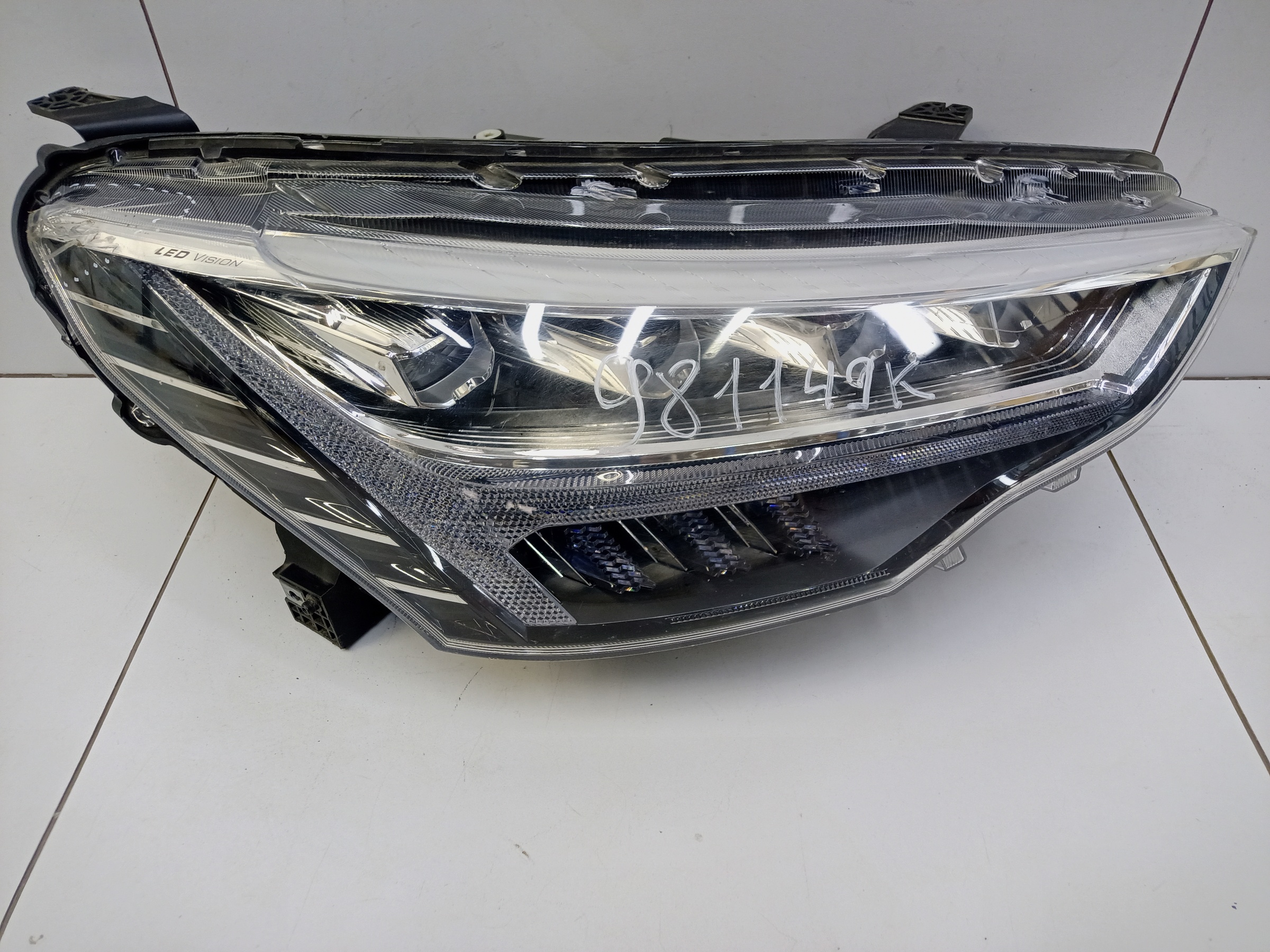 Фара передняя правая Haval Jolion LED