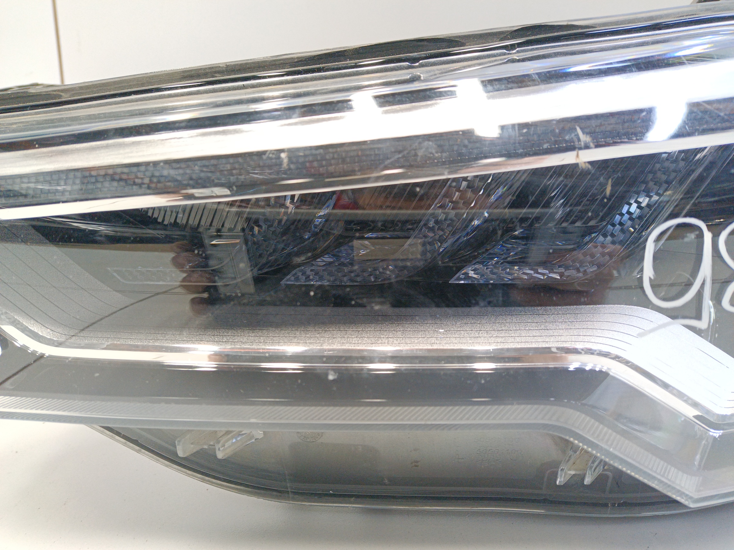 Фара передняя левая Hongqi HS5 LED