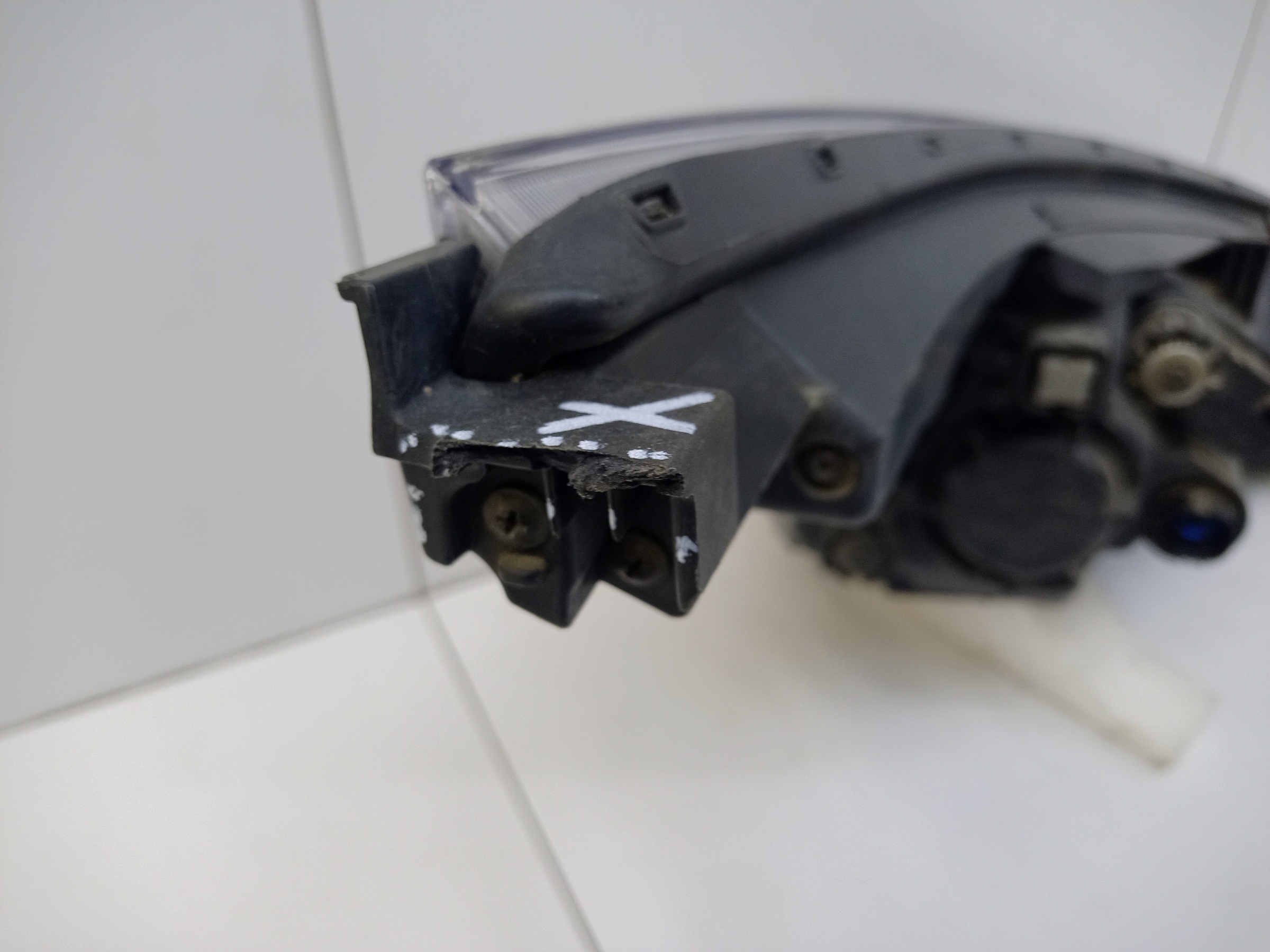 Фара передняя левая Kia Rio 4 Restail LED