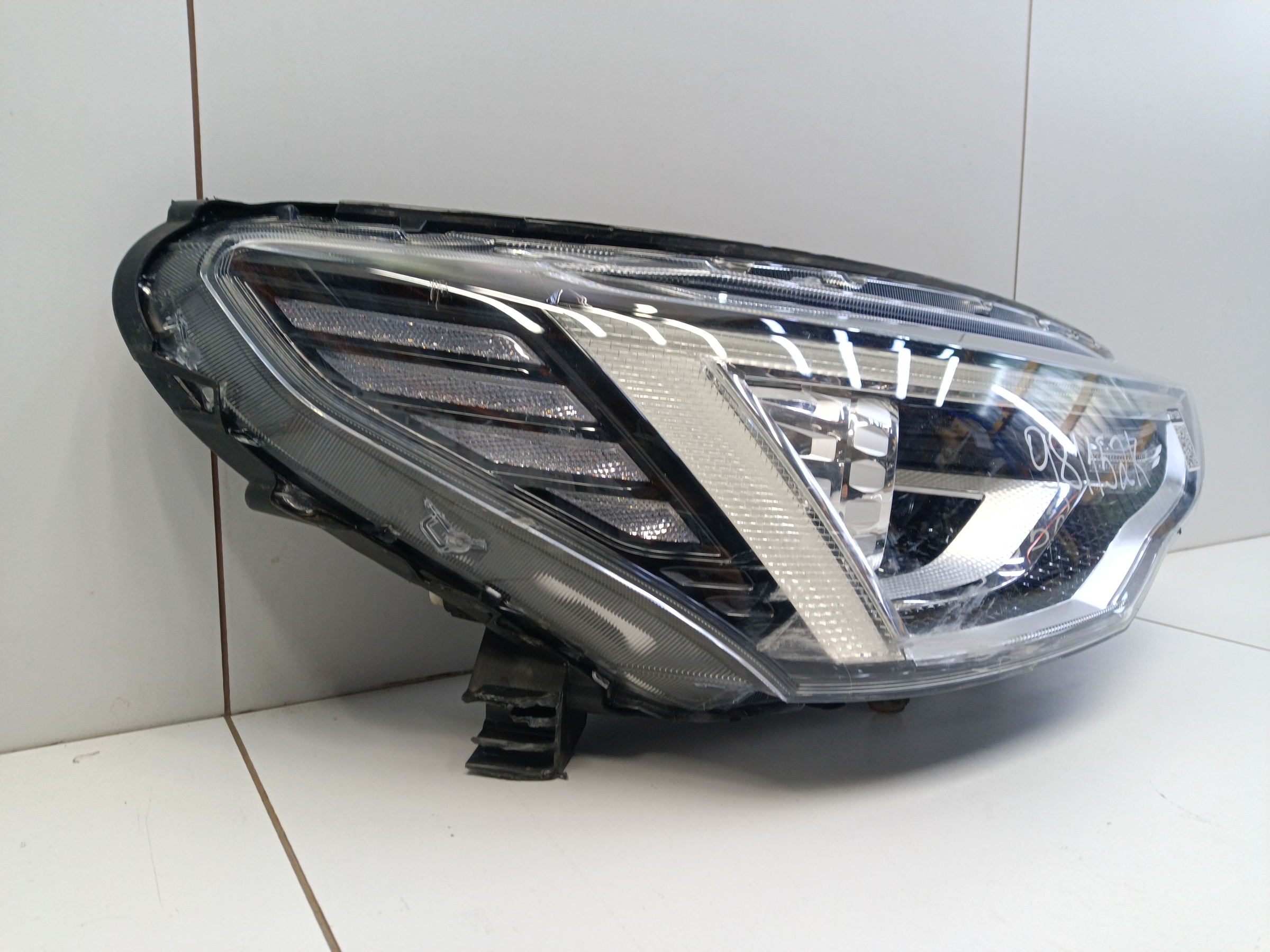 Фара передняя правая Haval Jolion галоген линза с ДХО