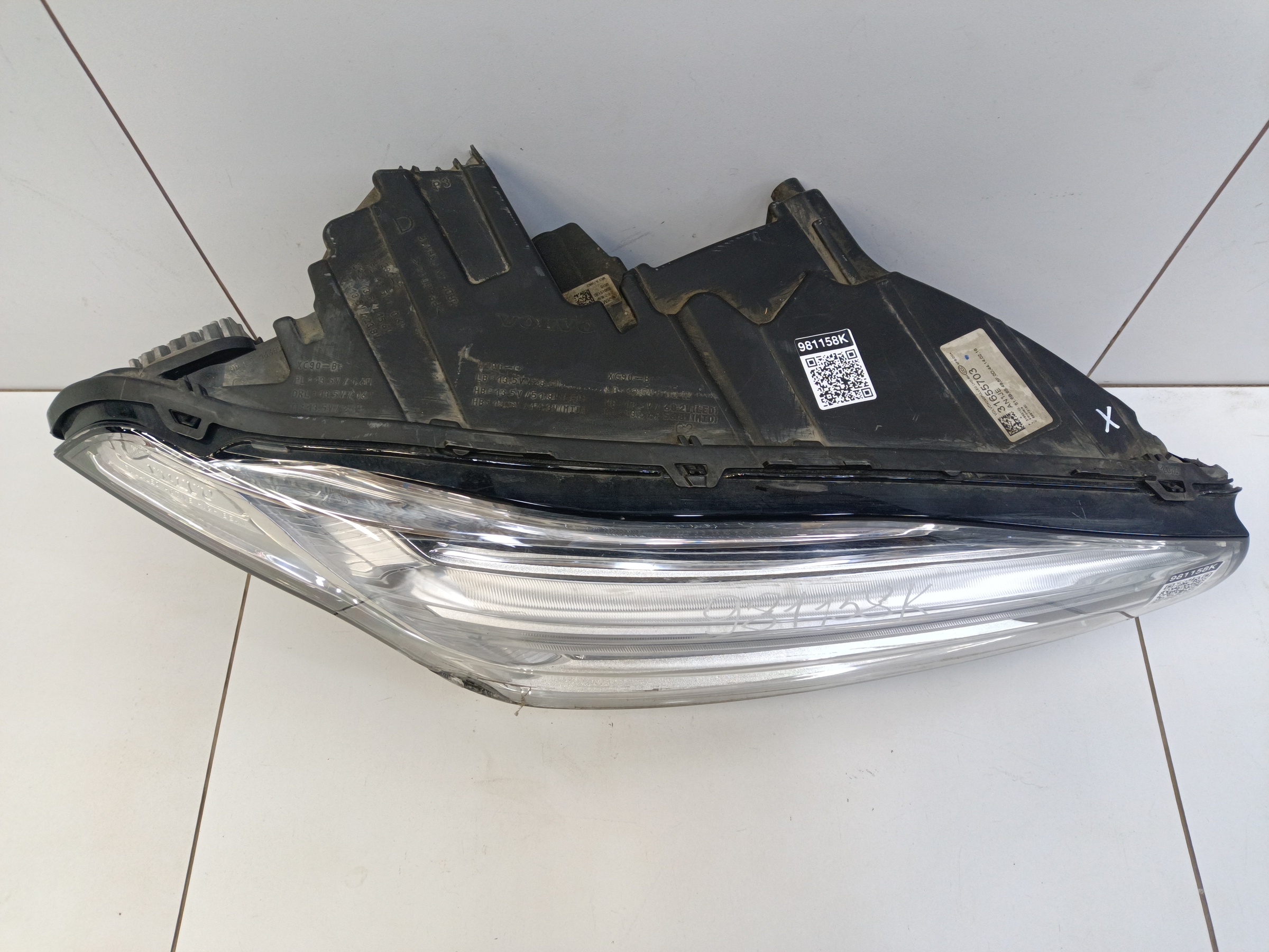 Фара передняя правая Volvo XC90 2 Full LED