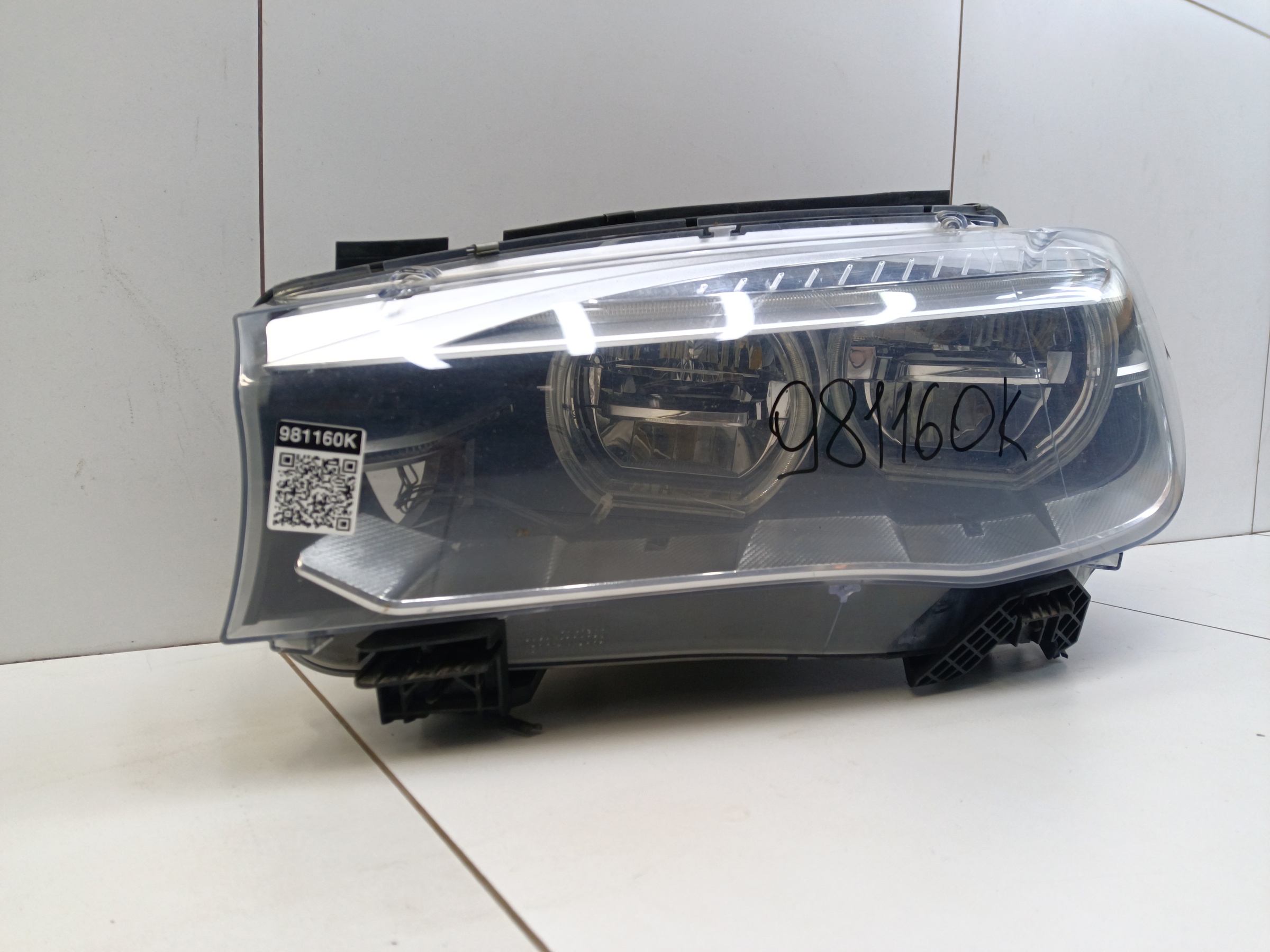 Фара передняя левая BMW X5 F15 LED
