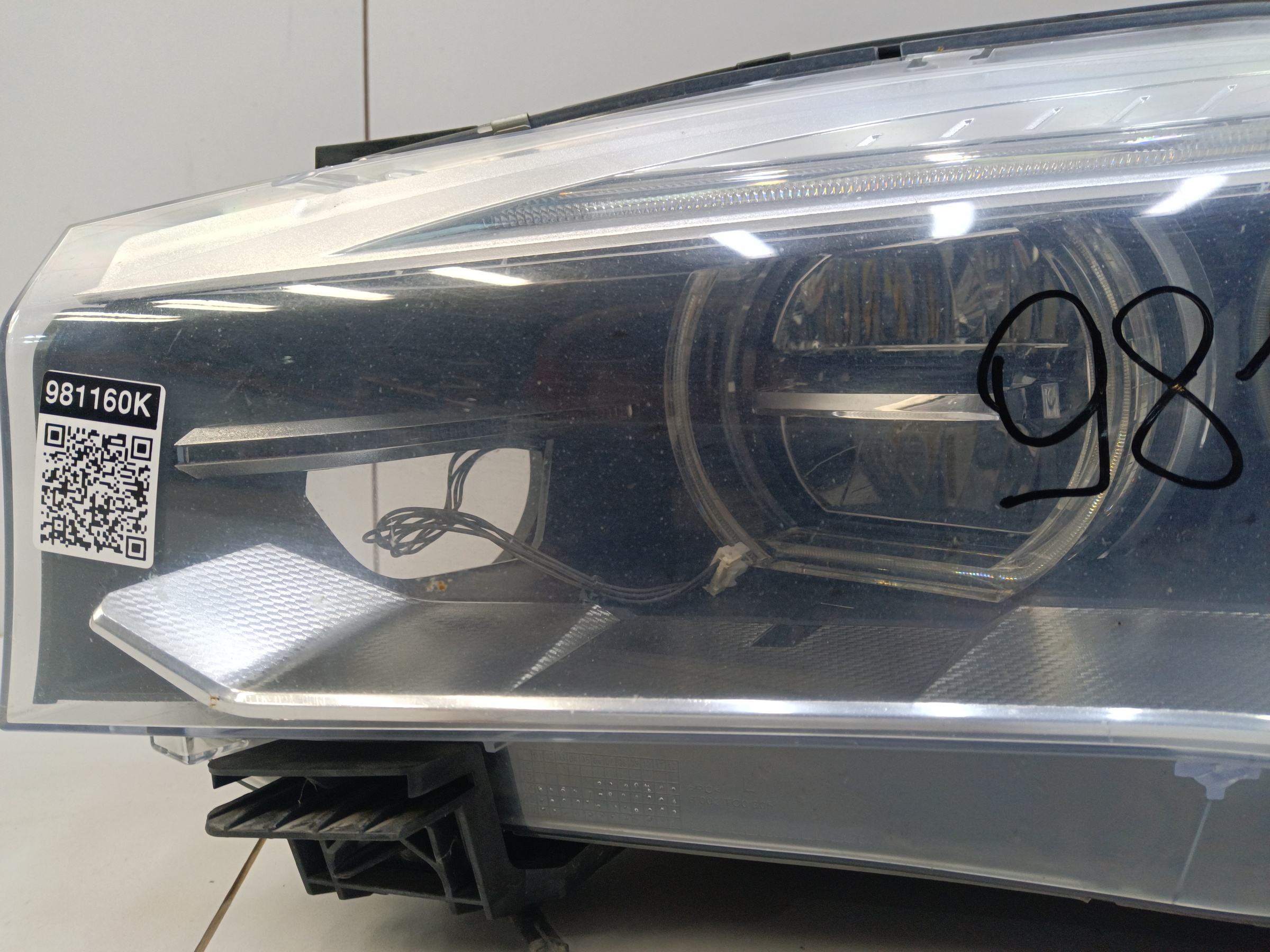 Фара передняя левая BMW X5 F15 LED