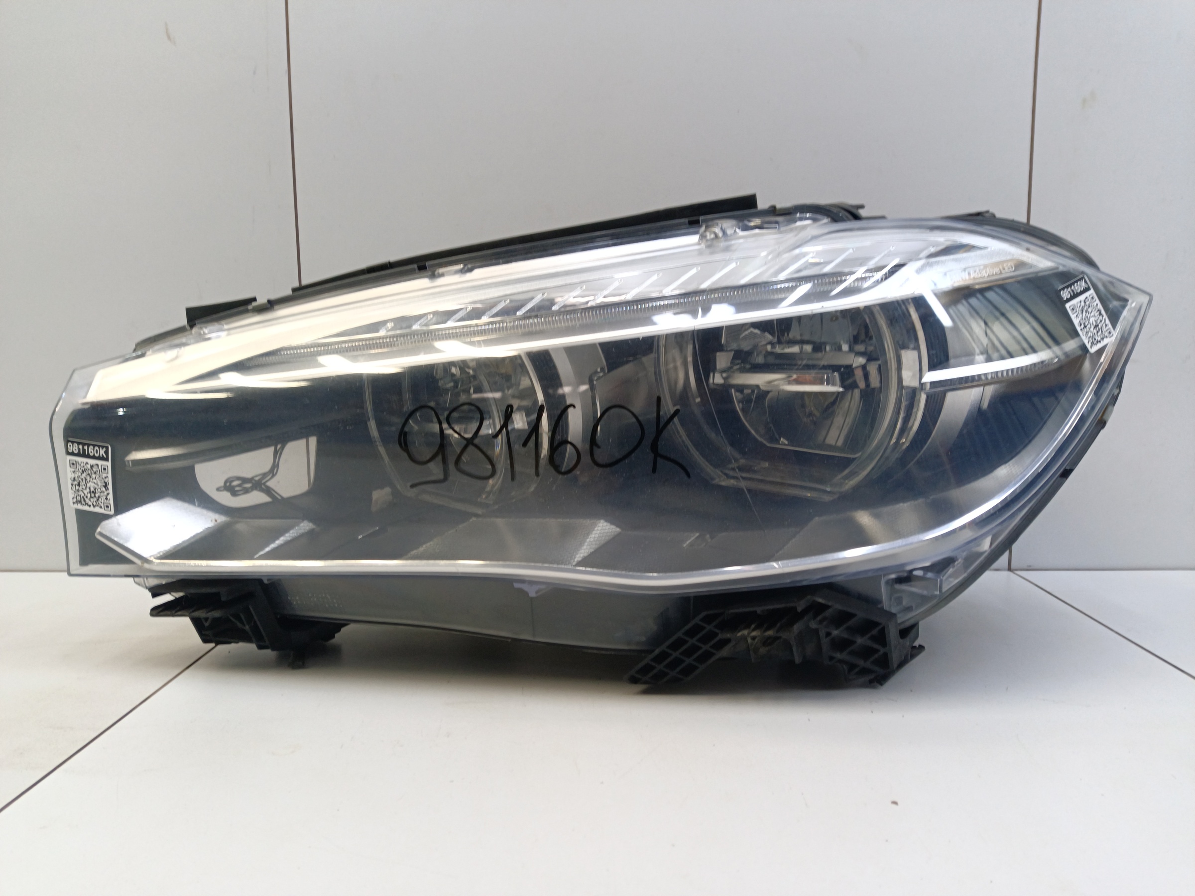 Фара передняя левая BMW X5 F15 LED
