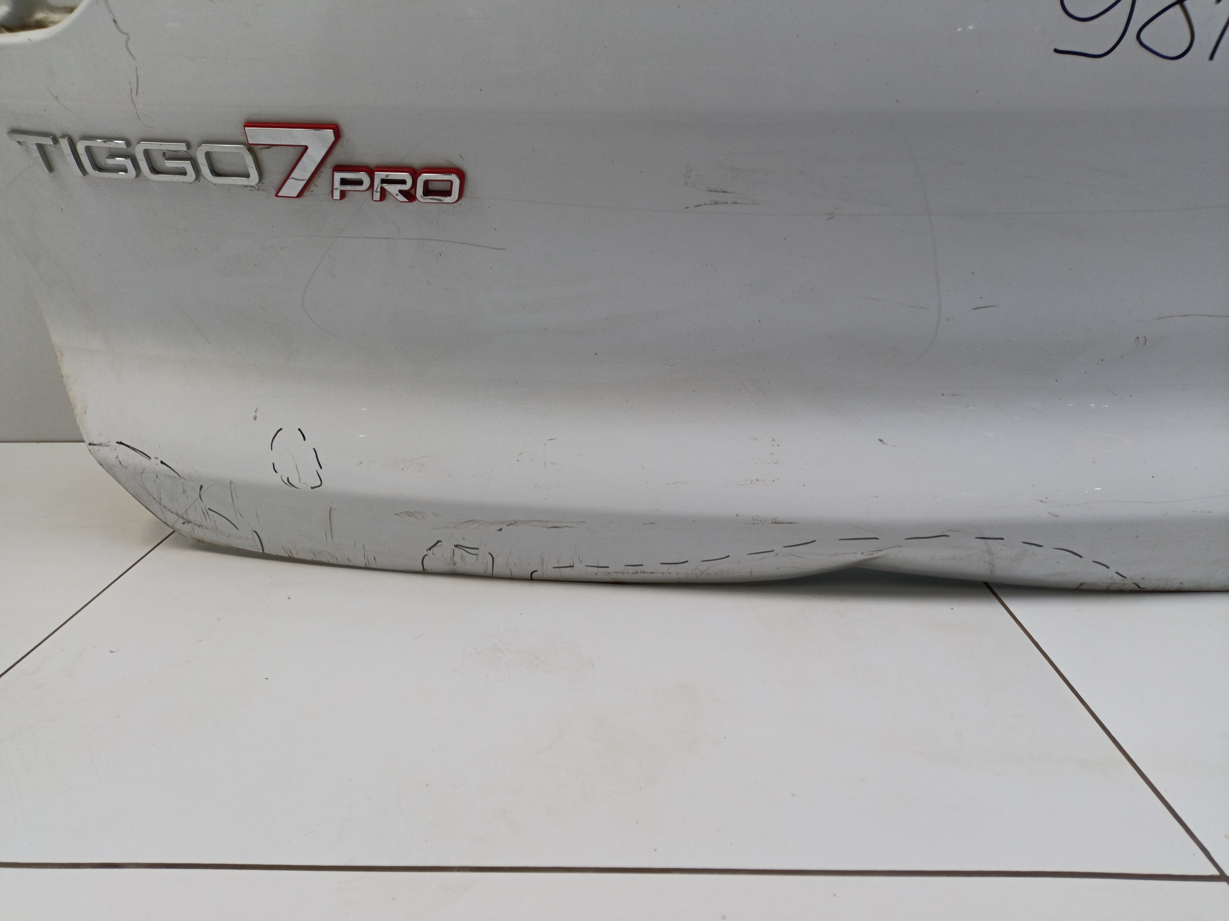 Крышка багажника Chery Tiggo 8