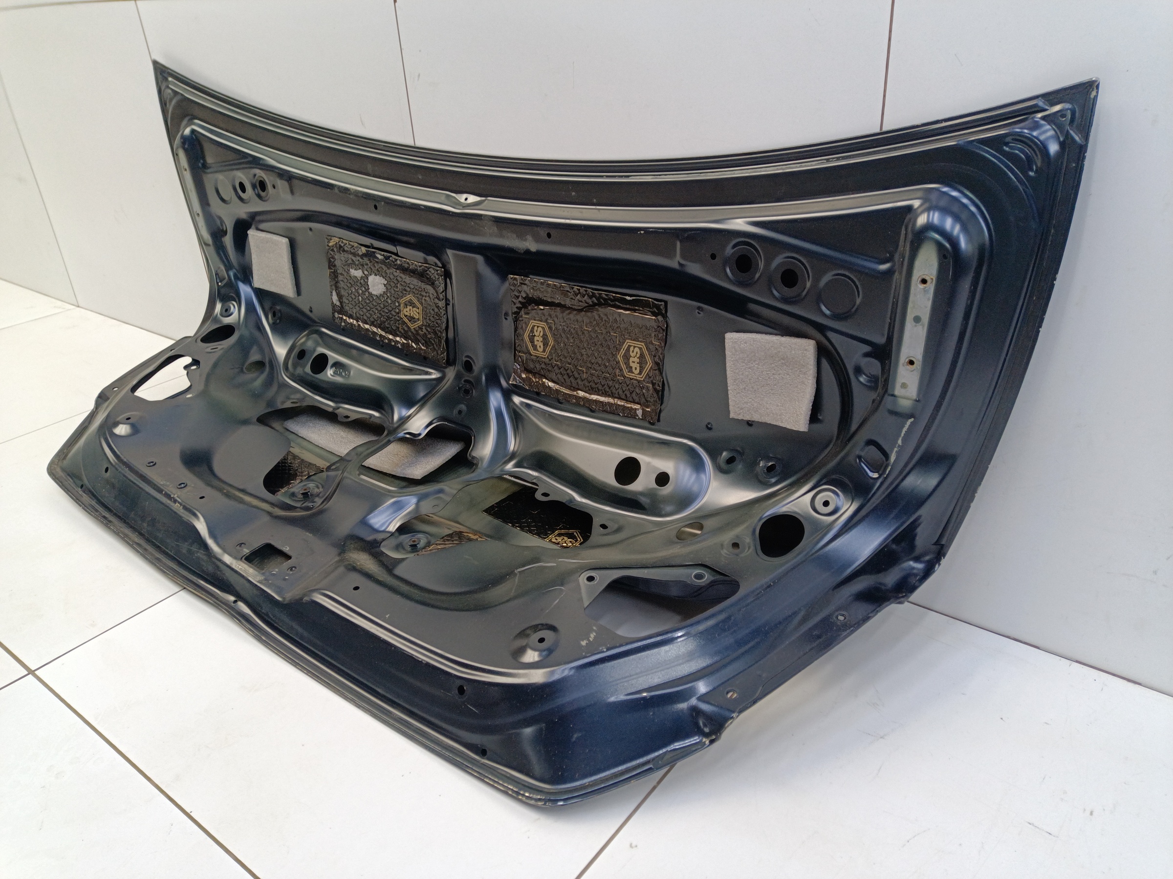 Крышка багажника Toyota Camry V50