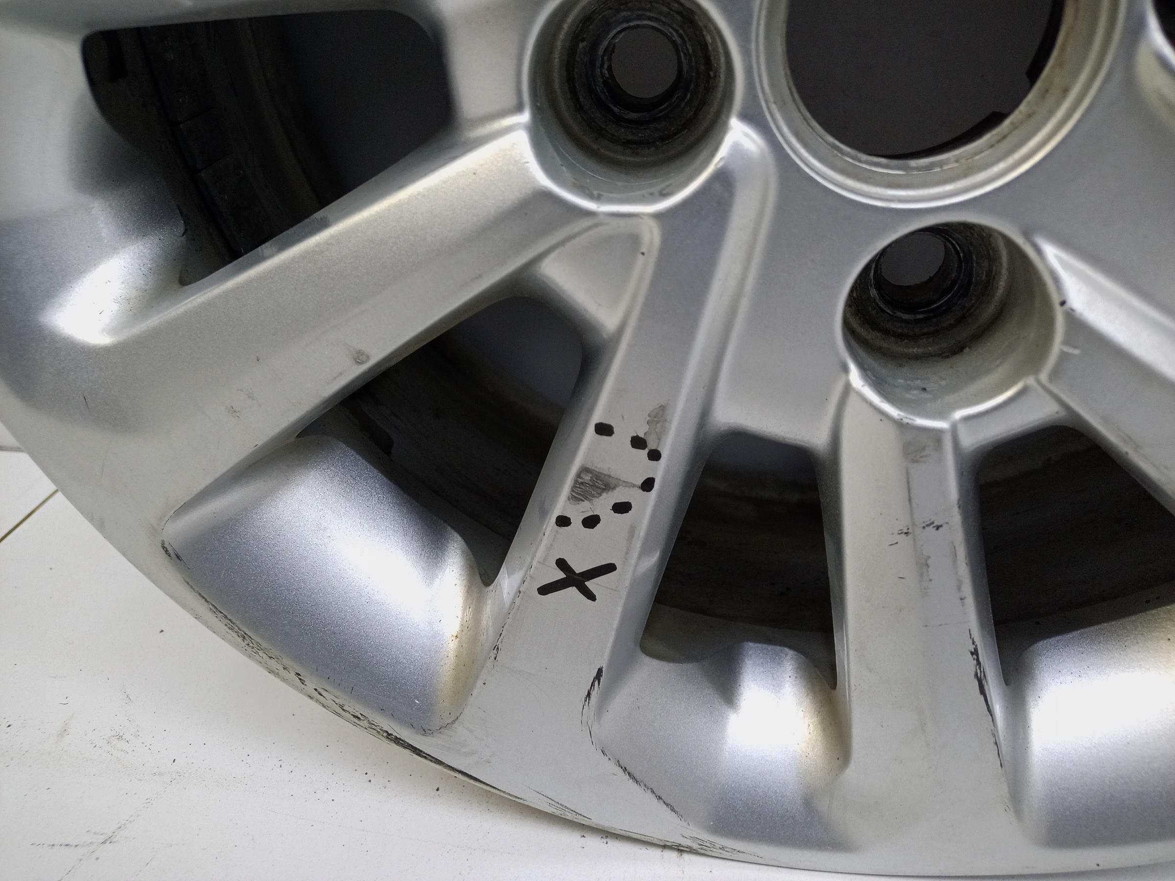 Диск колеса литой Hyundai Solaris 2 R15