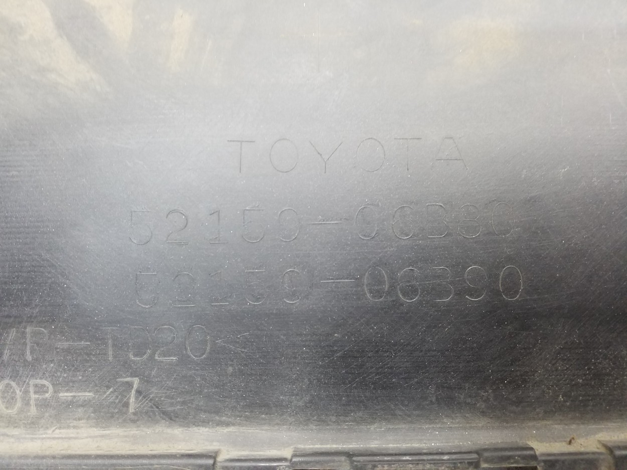 Бампер задний Toyota Camry V70