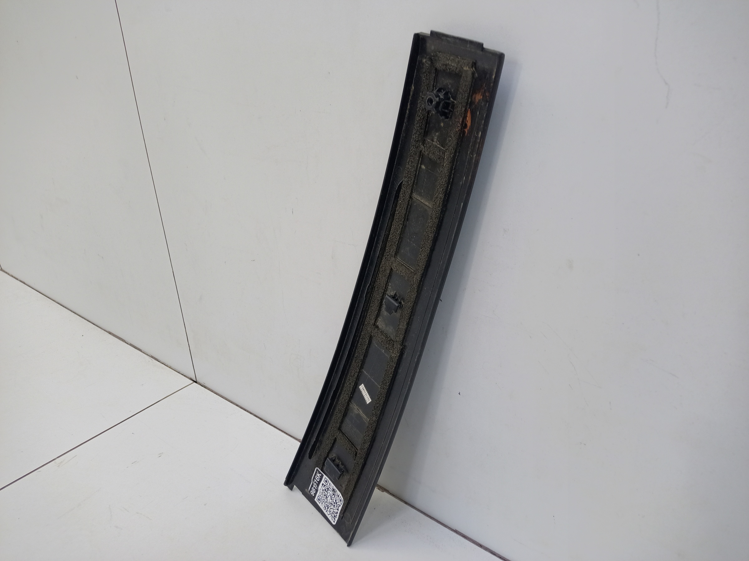 Накладка стойки двери задней правой Changan CS55Plus