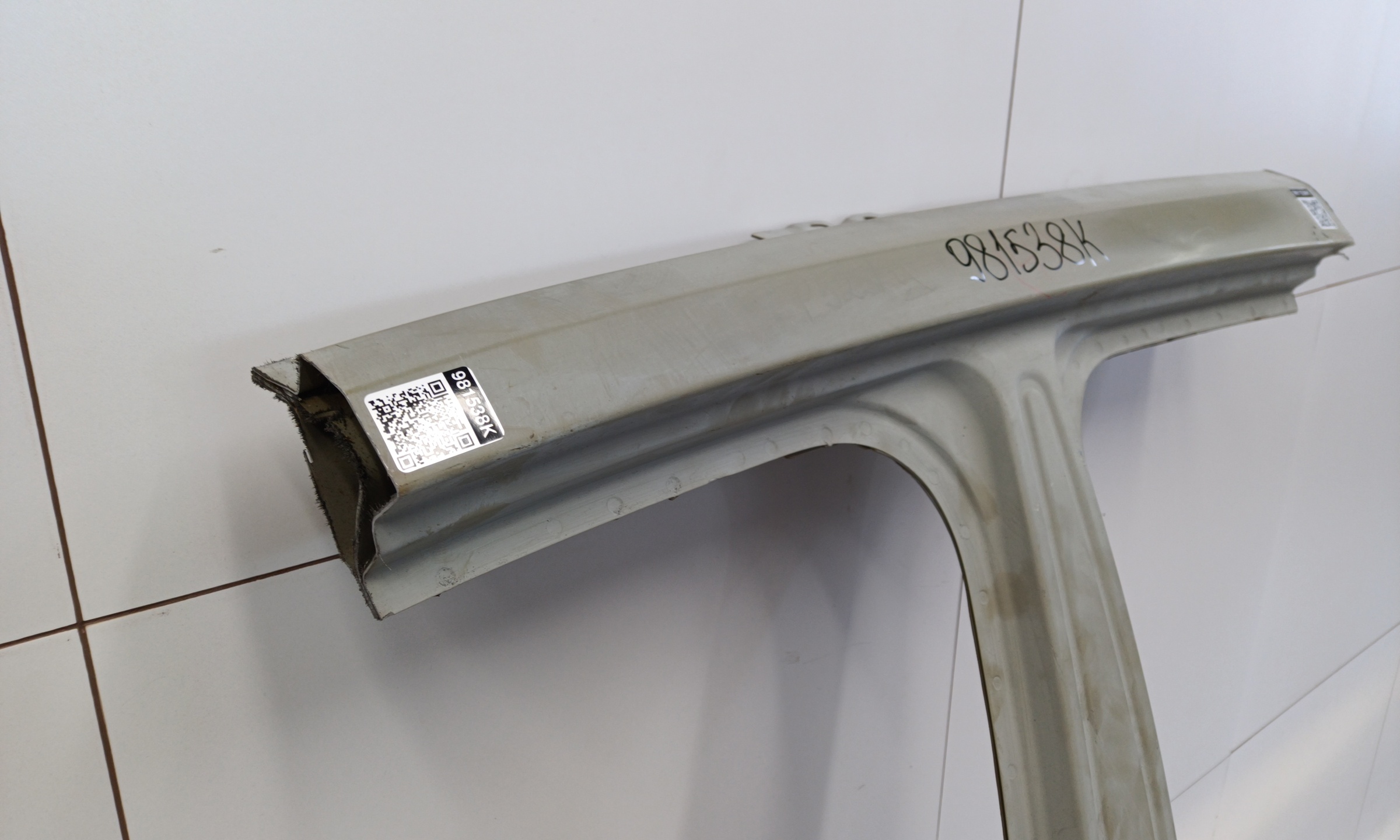 Панель кузова боковая левая Haval F7