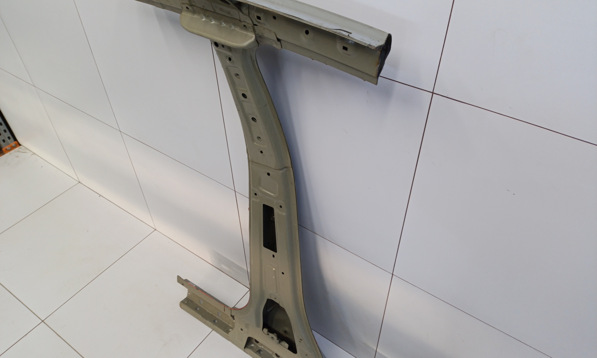 Панель кузова боковая левая Haval F7